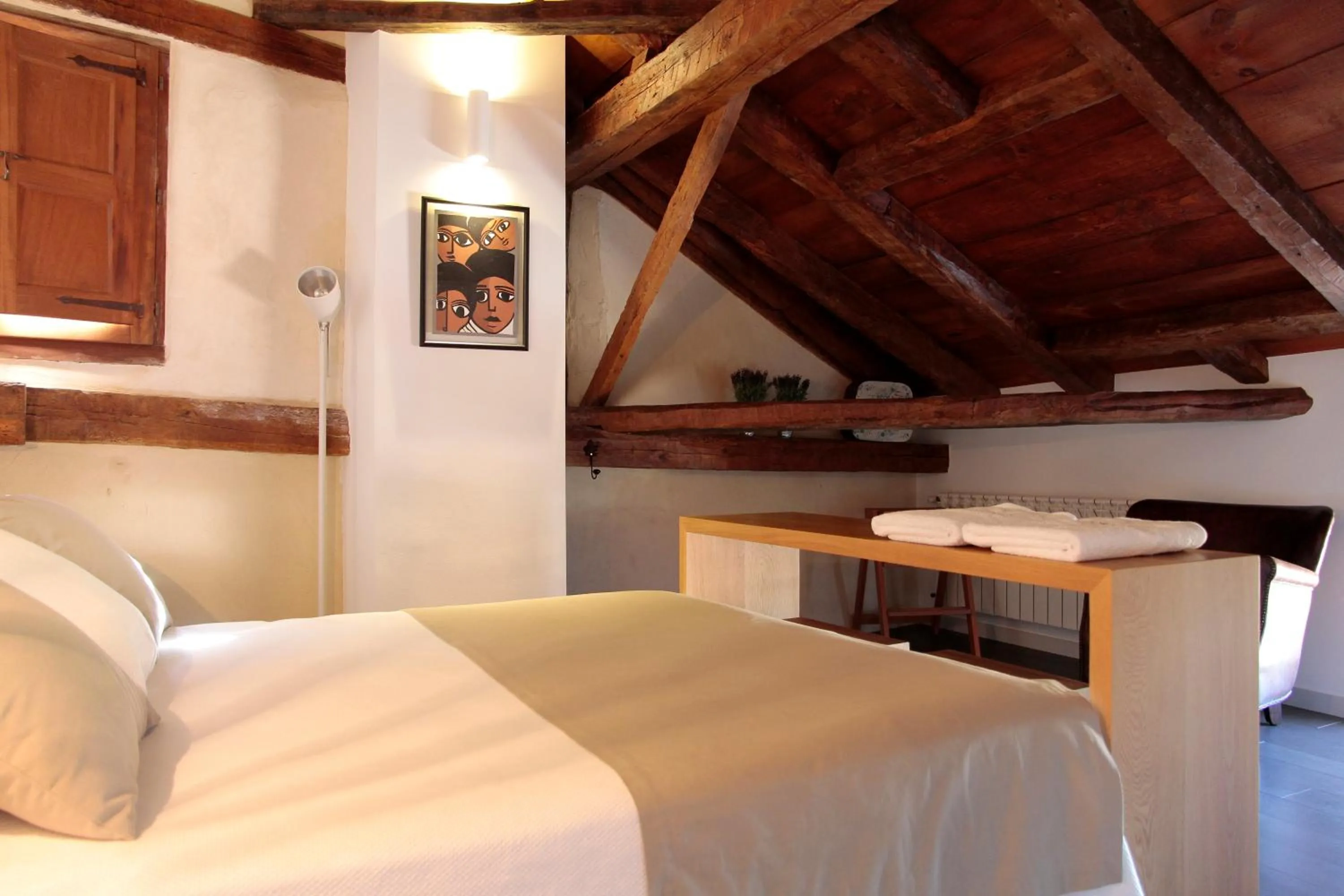 Bedroom in Emebed Posada