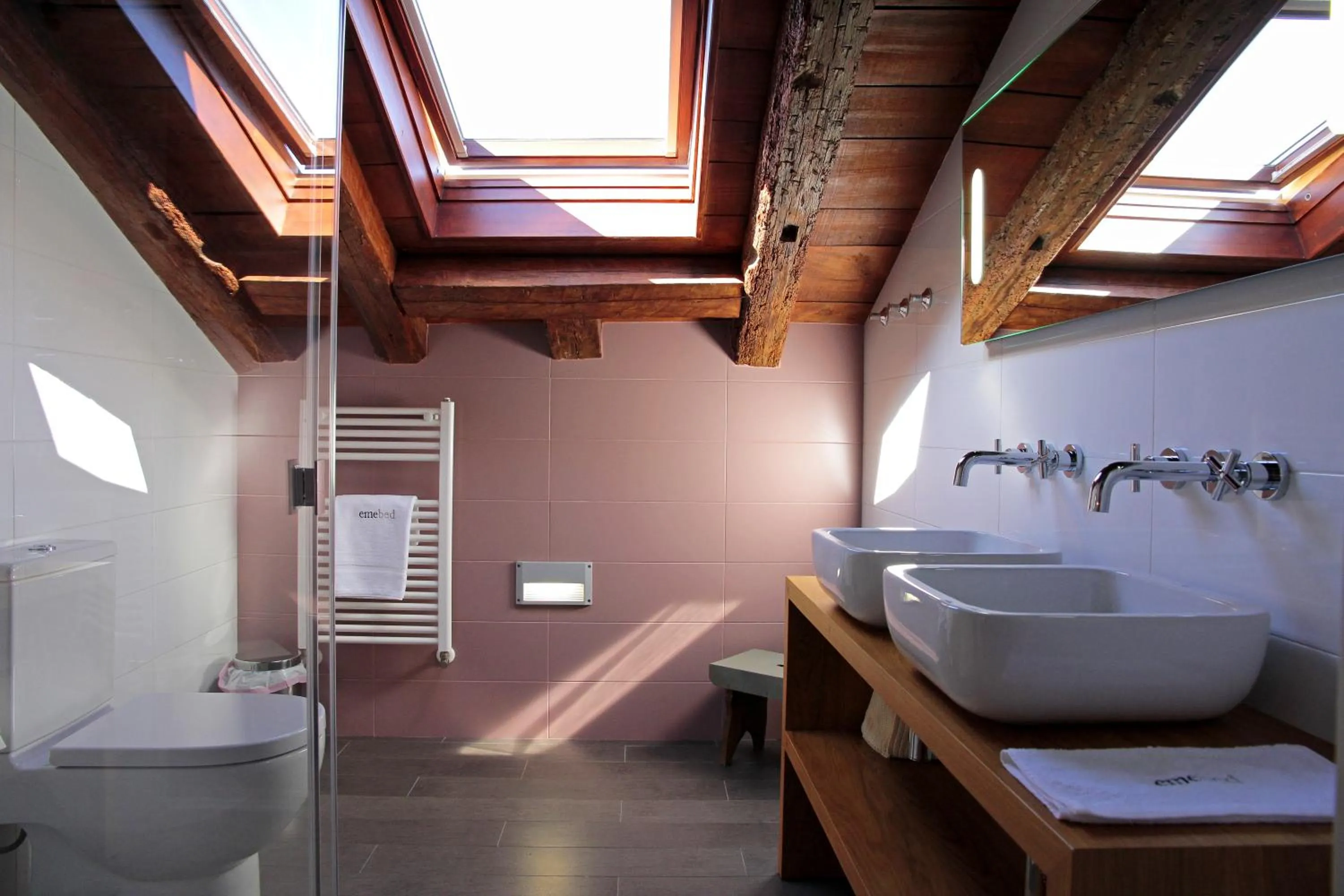 Bathroom in Emebed Posada