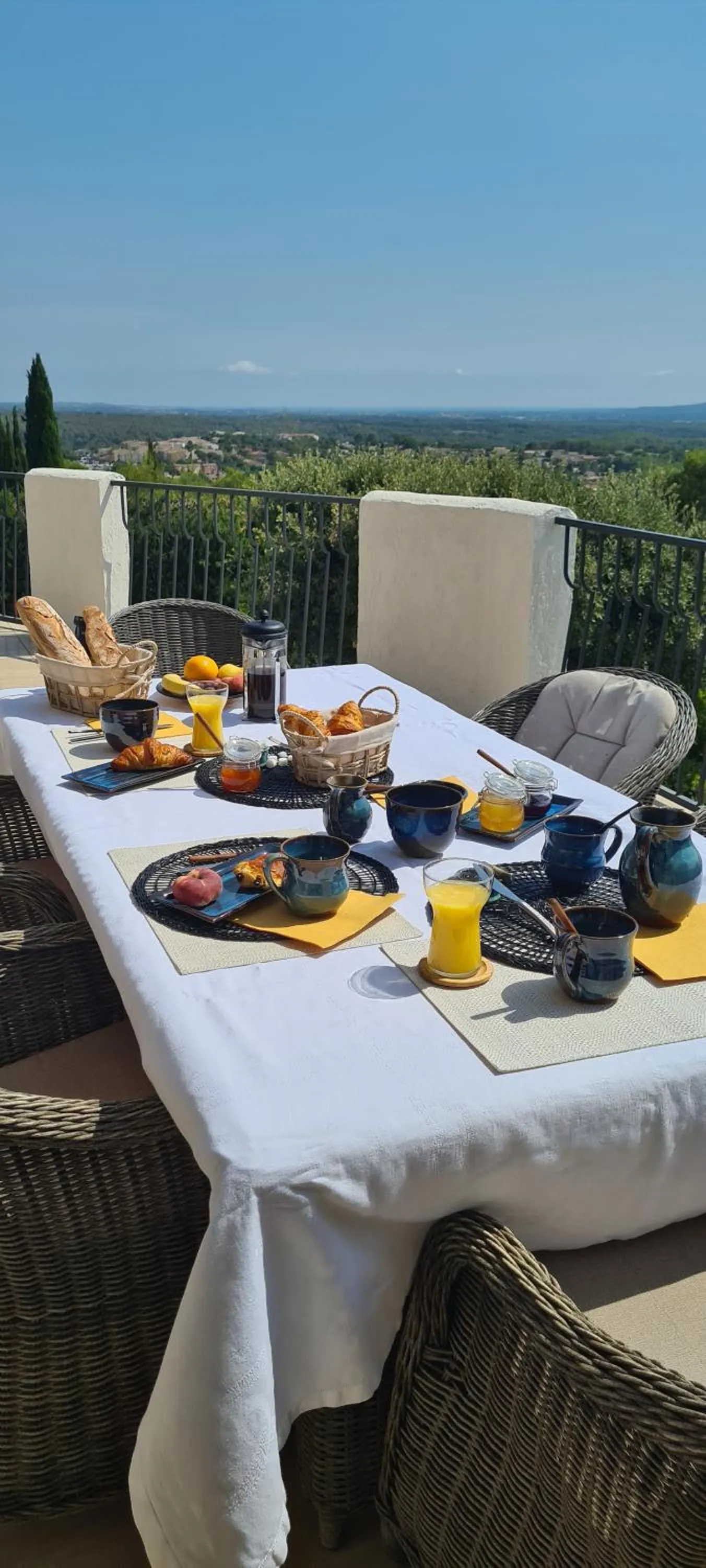 Balcony/Terrace in Corniche du Paradis