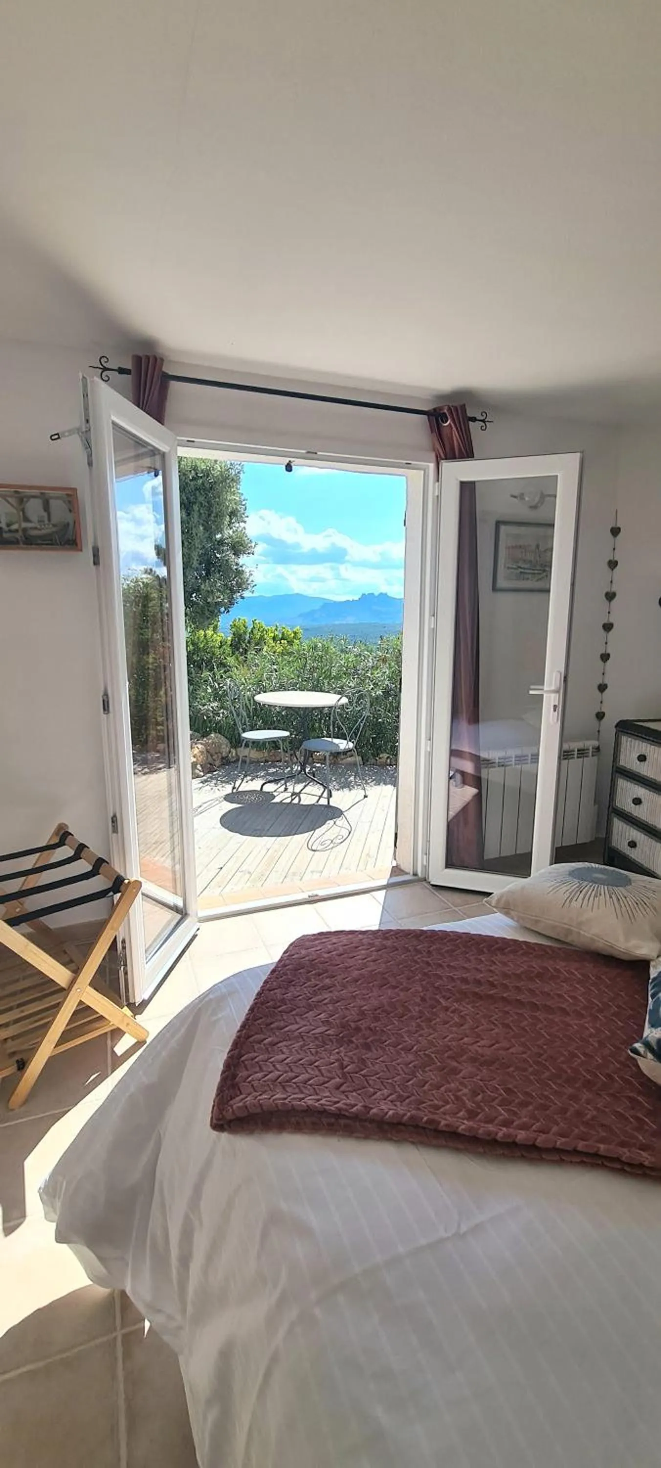 Garden in Corniche du Paradis