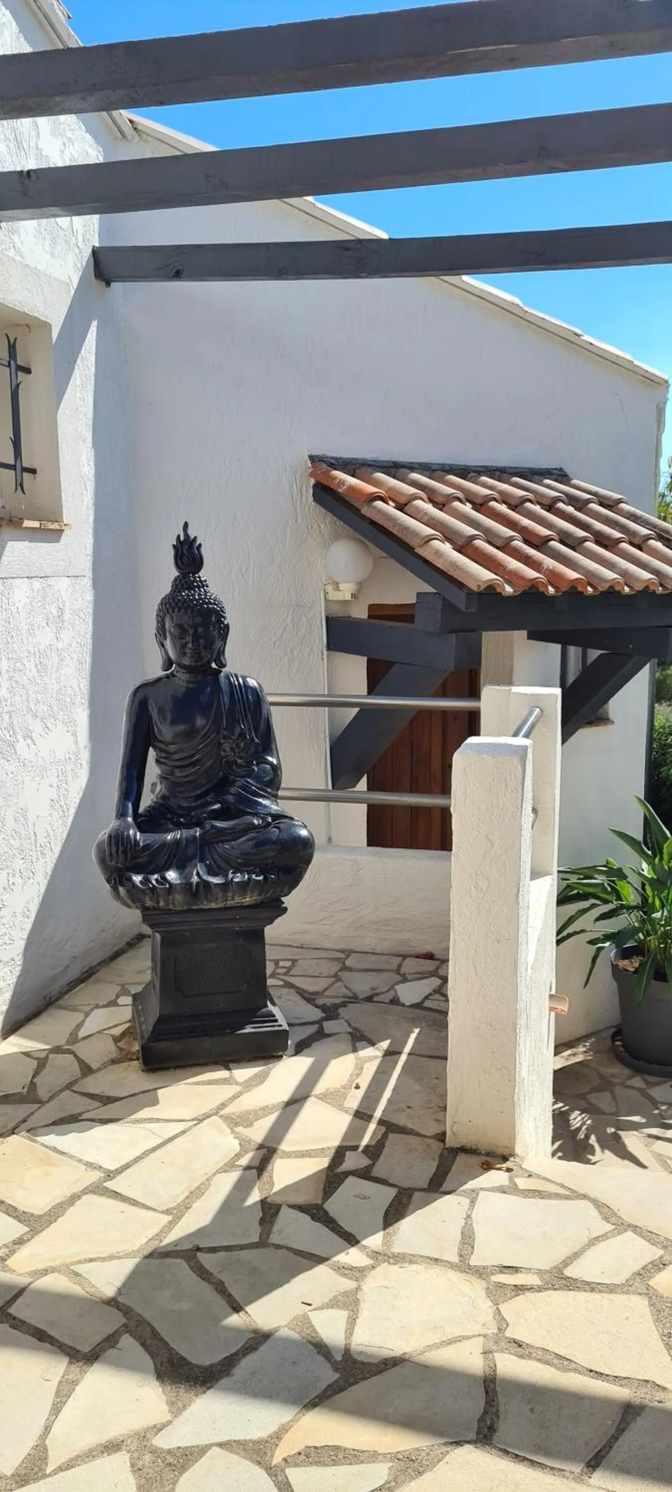 Garden in Corniche du Paradis