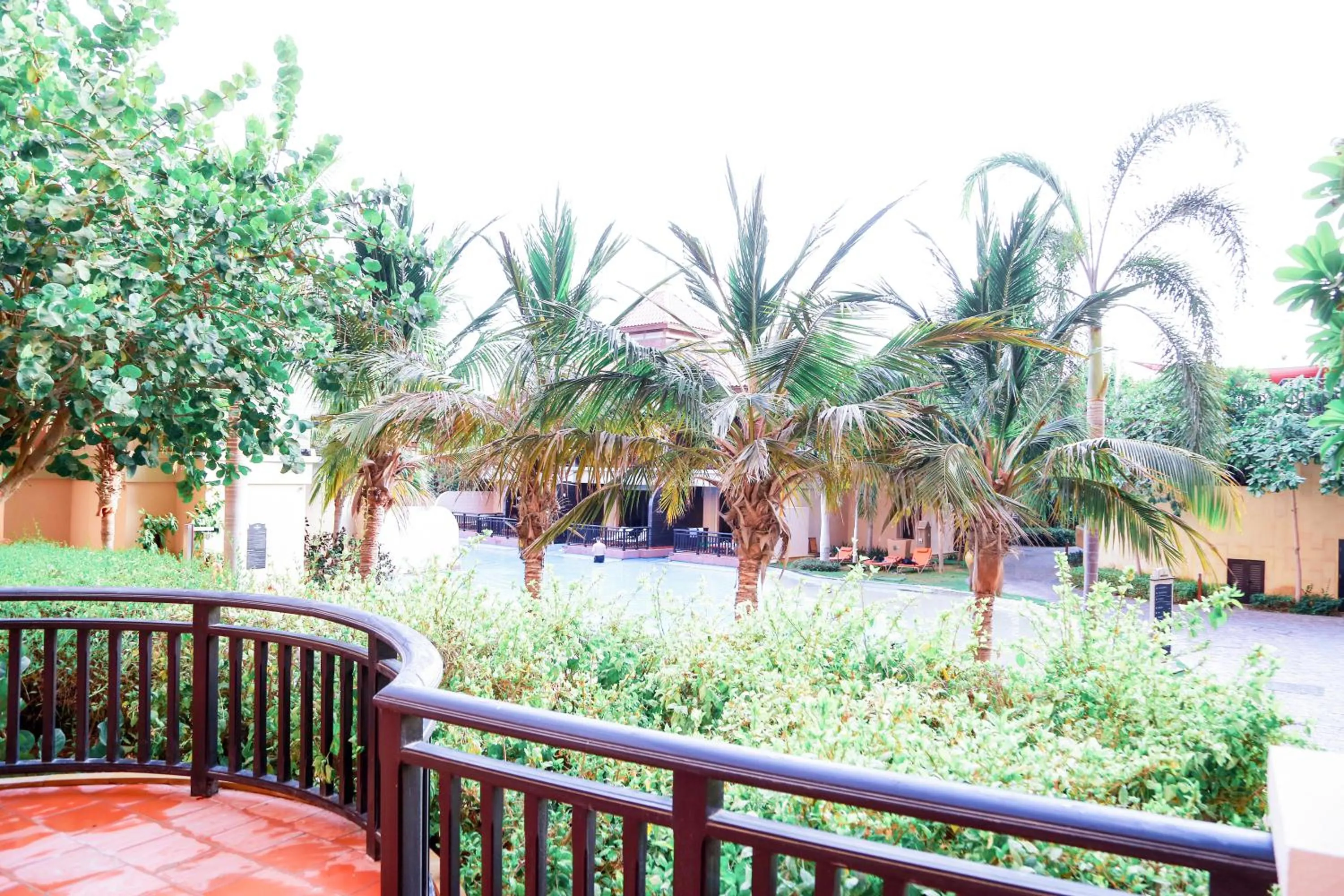 Luxe Getaways Royal Amwaj Palm Jumeirah Resort Apartment Holiday Home