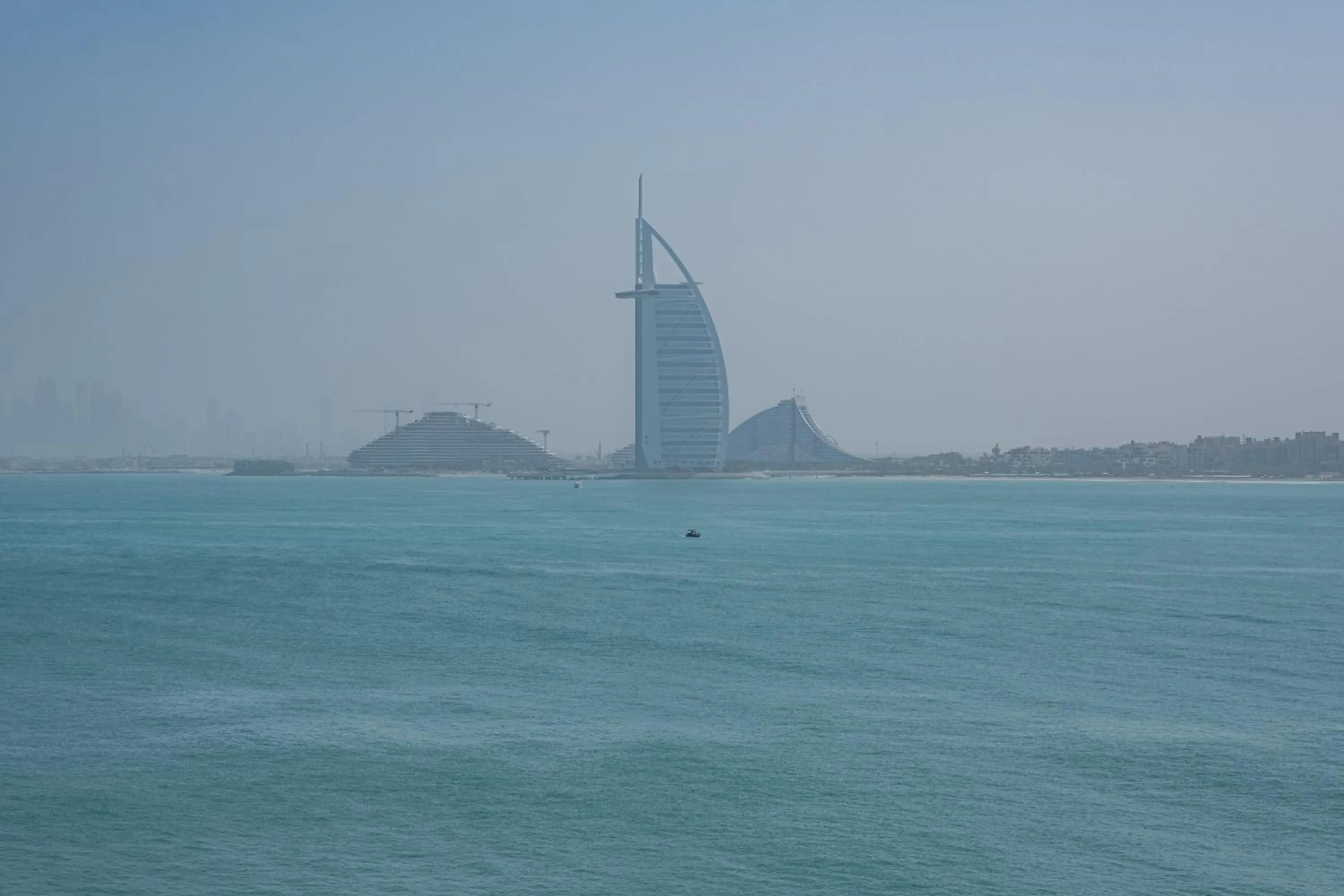 Luxe Getaways Royal Amwaj Palm Jumeirah Resort Apartment Holiday Home