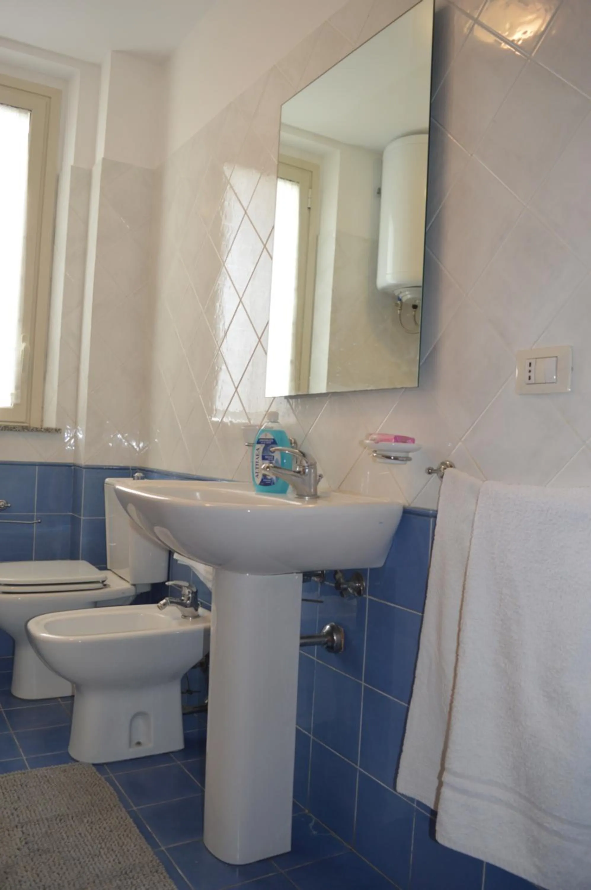 Bathroom in Etna - Taormina