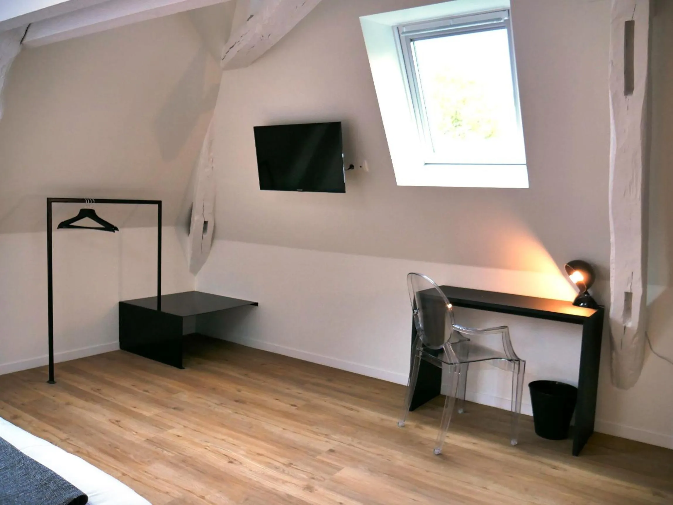 KastellRen - Rennes - Grand parking privé