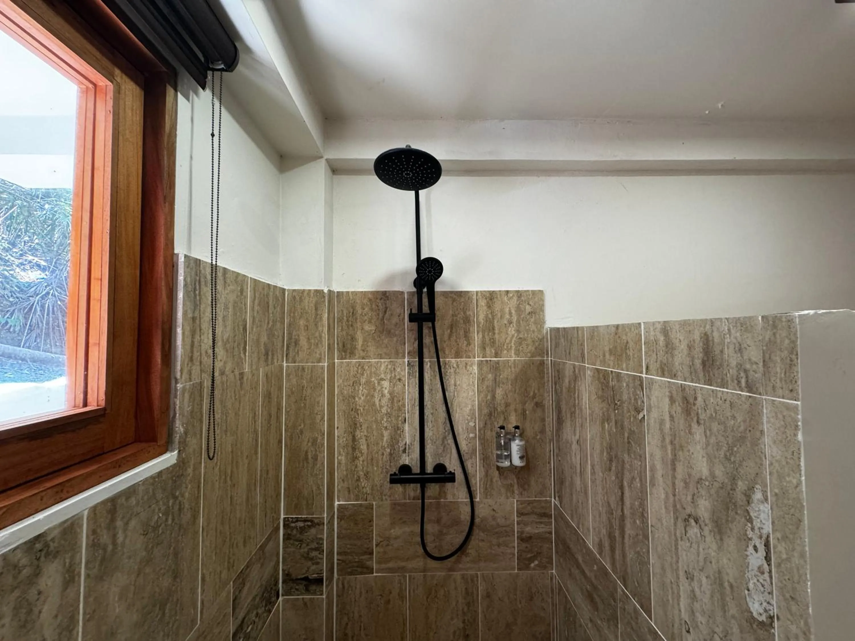 Shower in Ciel y Miel