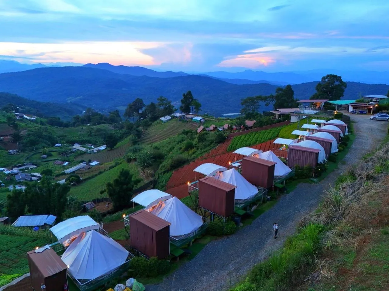 ภูชวนหลง ม่อนแจ่ม