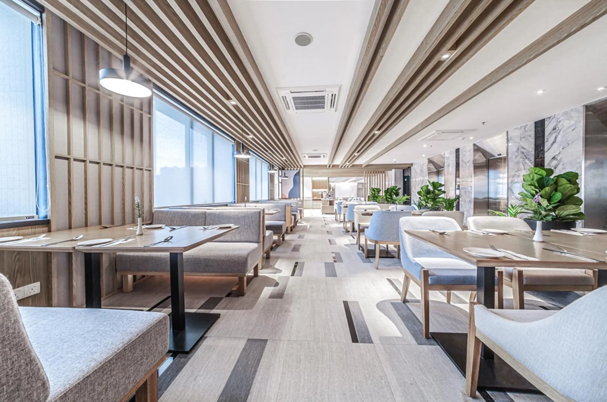 Restaurant/places to eat in Fives Hotel Johor Bahru City Centre