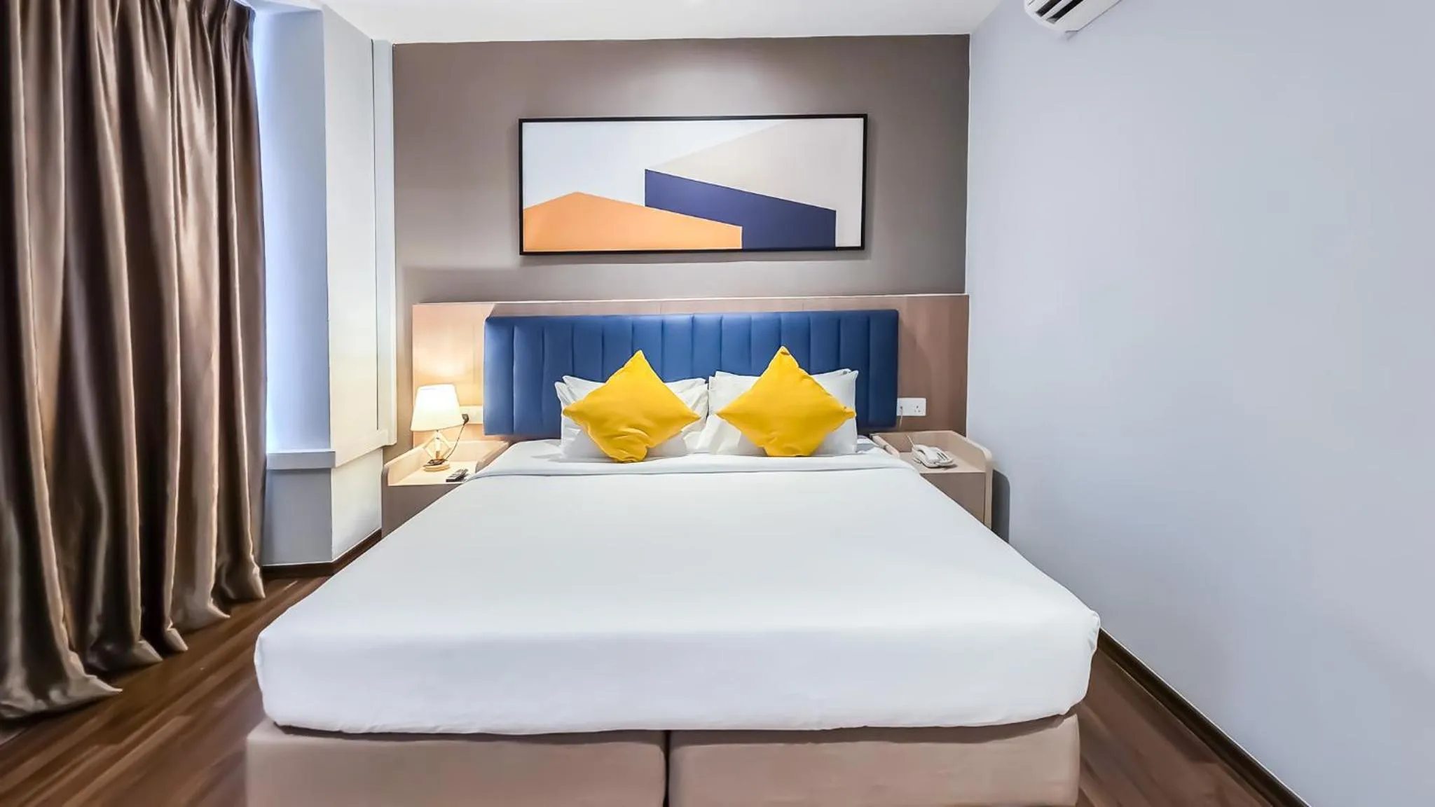 Bedroom, Bed in Fives Hotel Johor Bahru City Centre