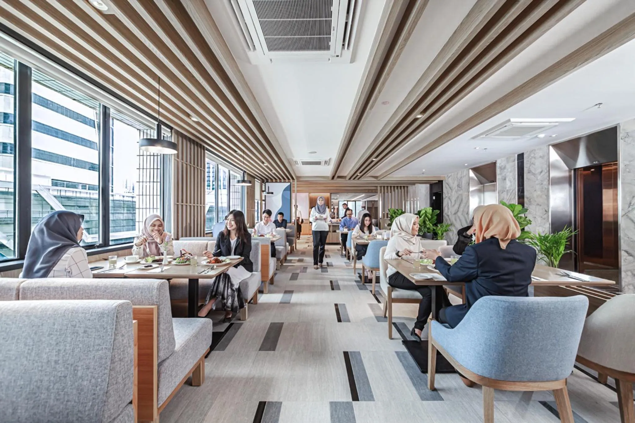 Restaurant/places to eat in Fives Hotel Johor Bahru City Centre