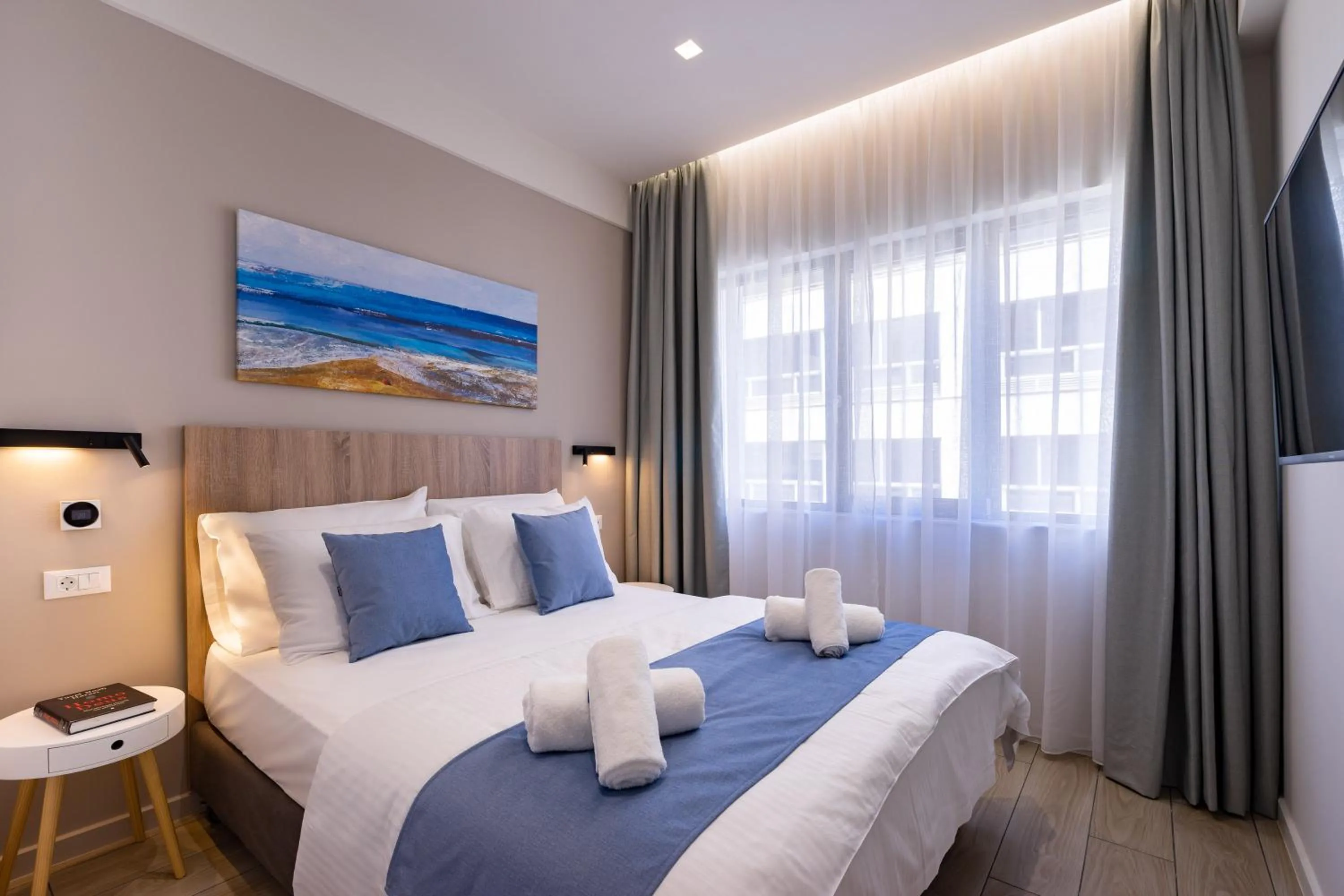 Bedroom, Bed in Hestia - Ippokratous 35