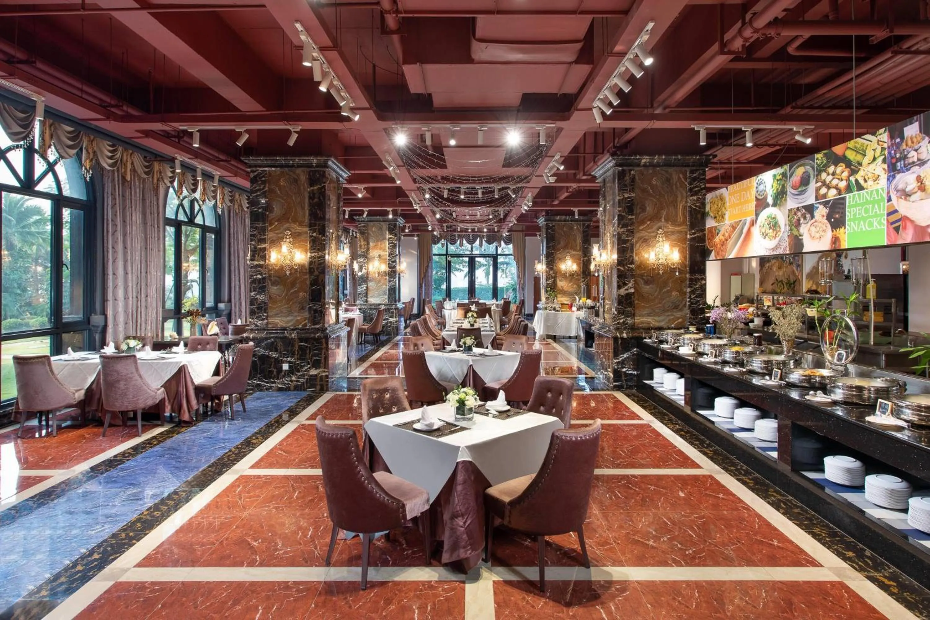 Restaurant/places to eat in Wyndham Garden Haikou South