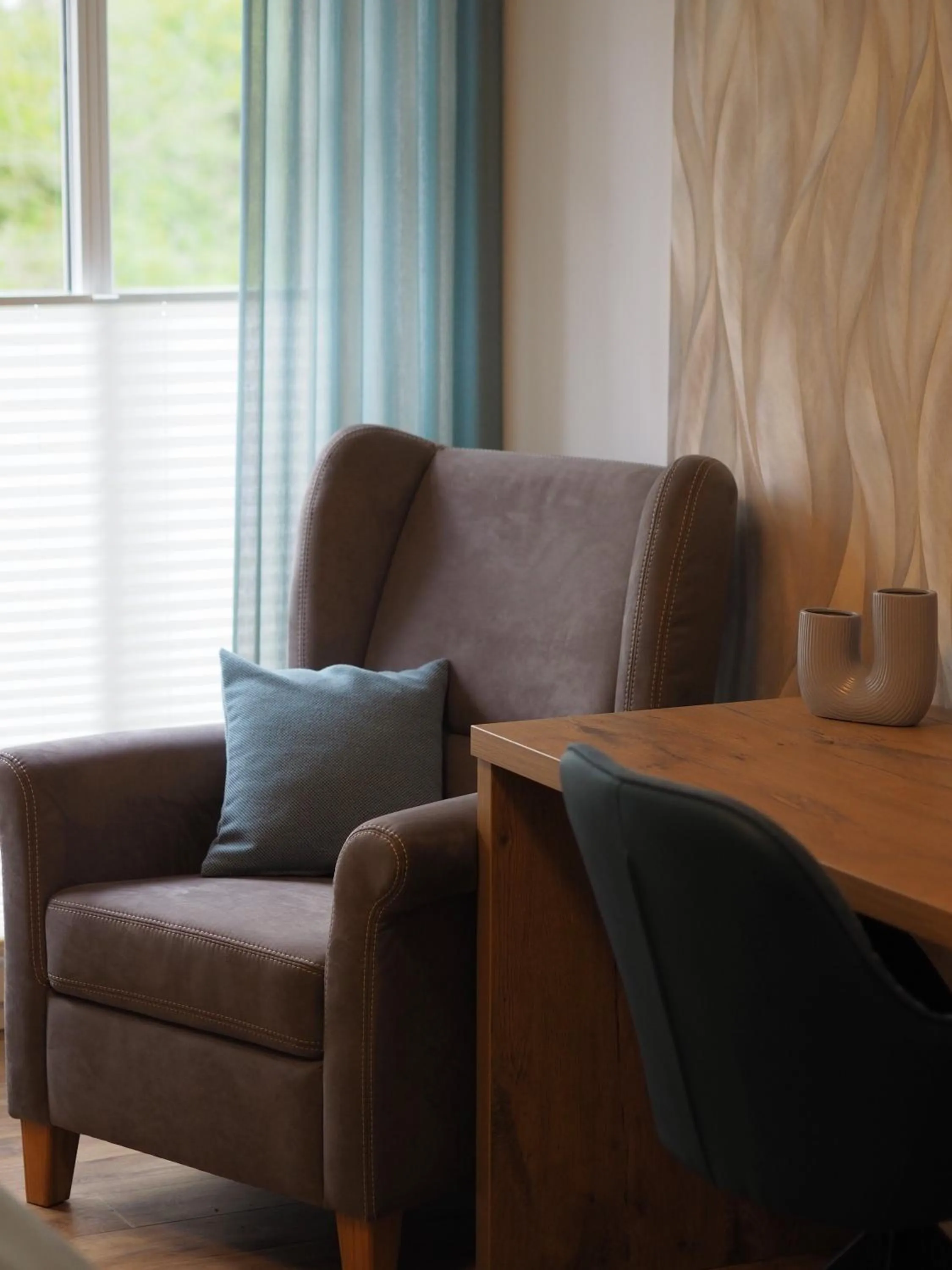 Photo of the whole room in DZ/EZ Lodberger Scheunencafe