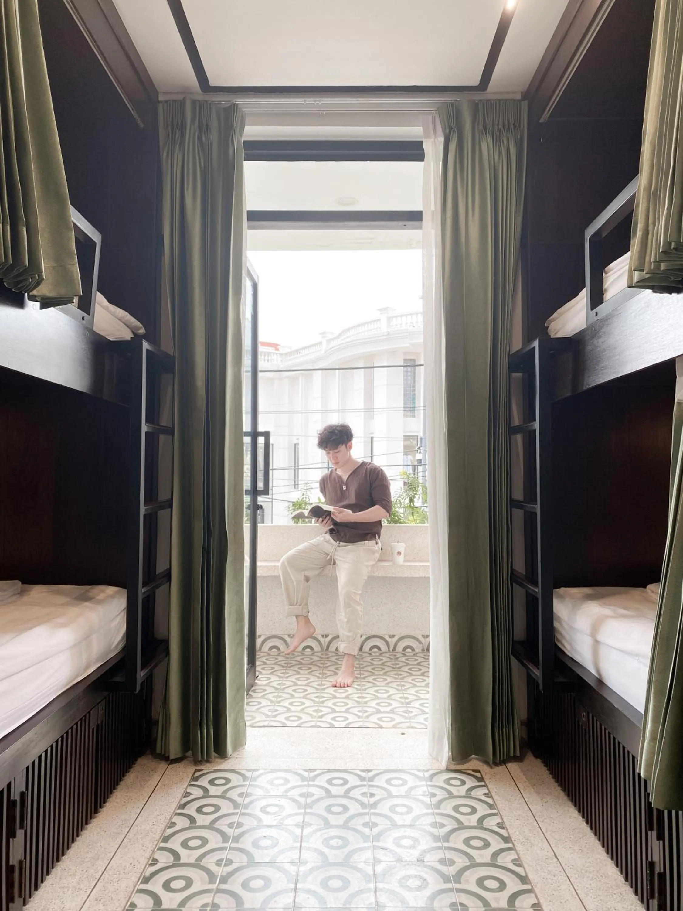 Balcony/Terrace, Bed in Aborest Tropical Hostel