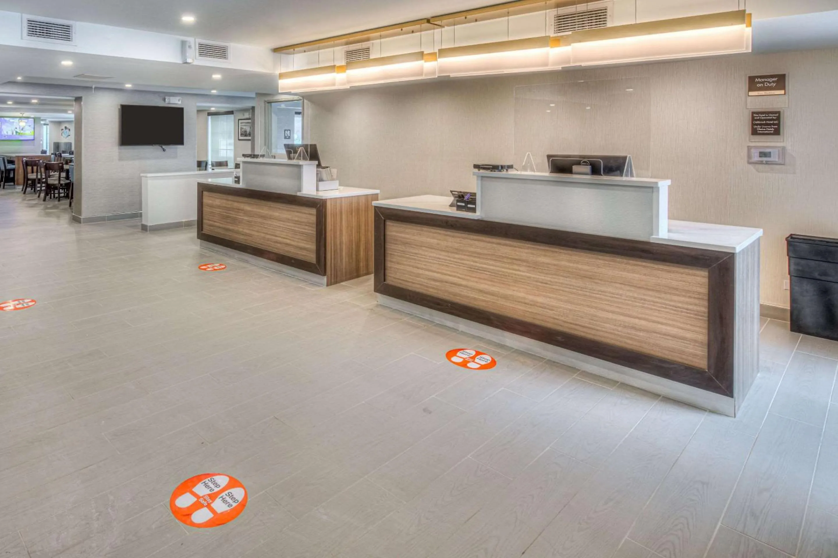 Lobby or reception in Sleep Inn Oakbrook Terrace - Chicago