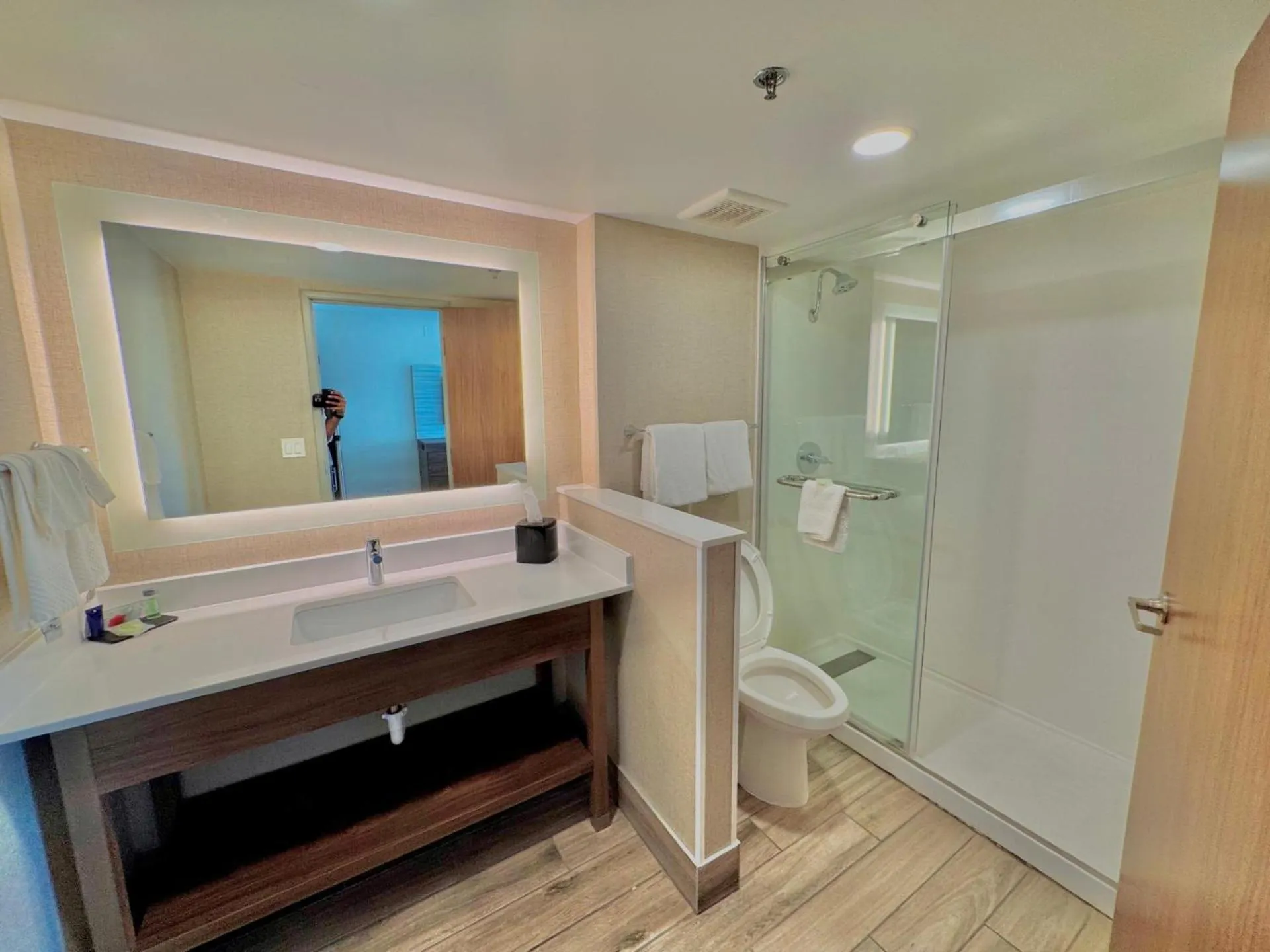 Shower in Sleep Inn Oakbrook Terrace - Chicago