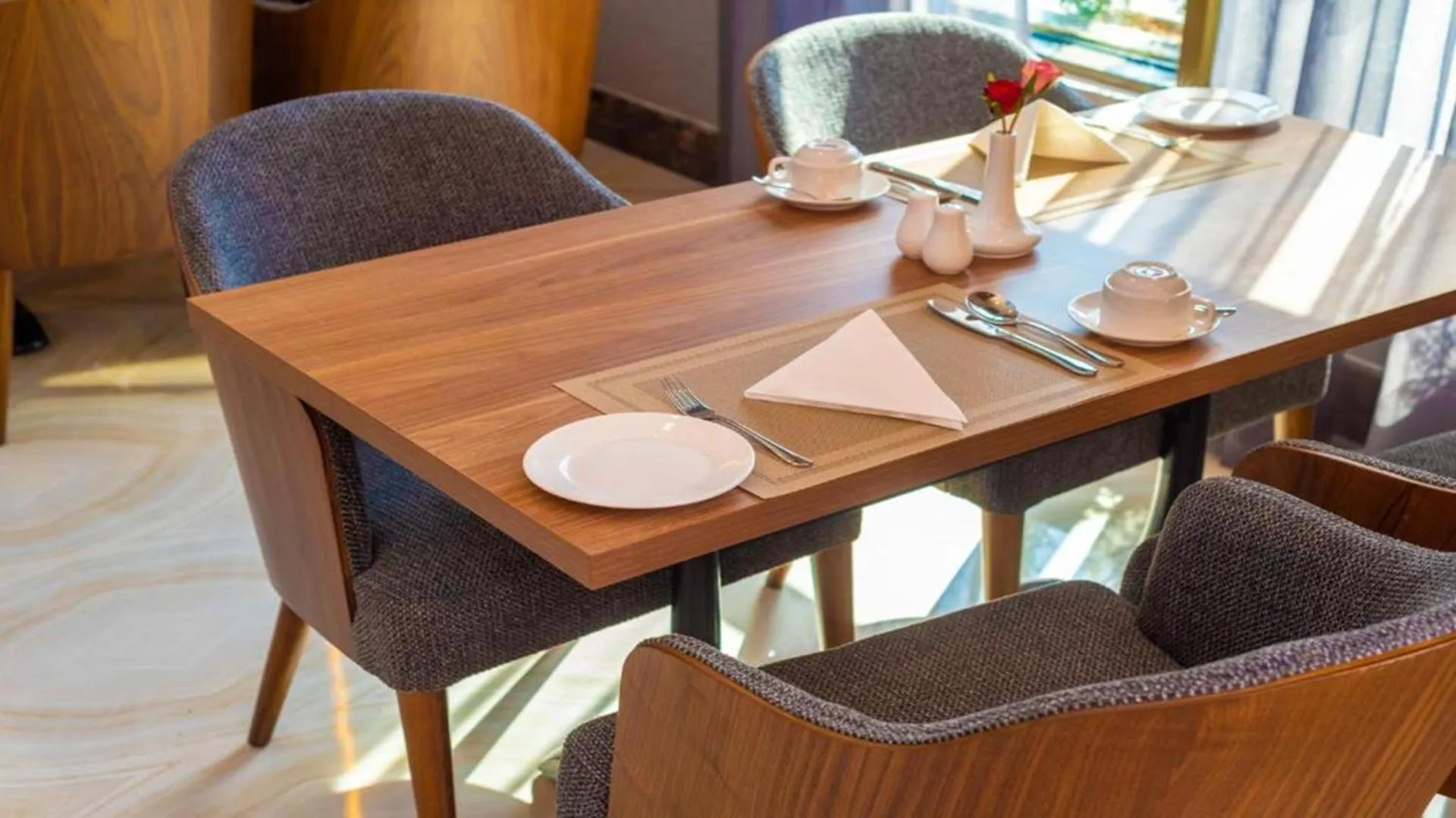 Seating area in Sunday Emerald Hotel