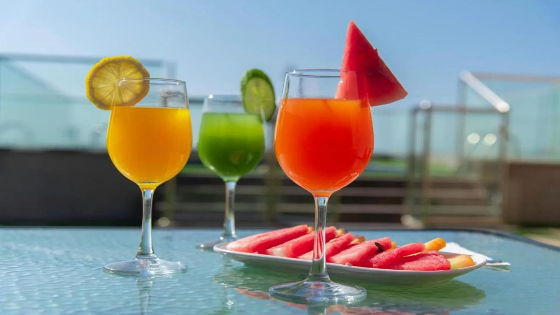 Food and drinks in Sunday Emerald Hotel