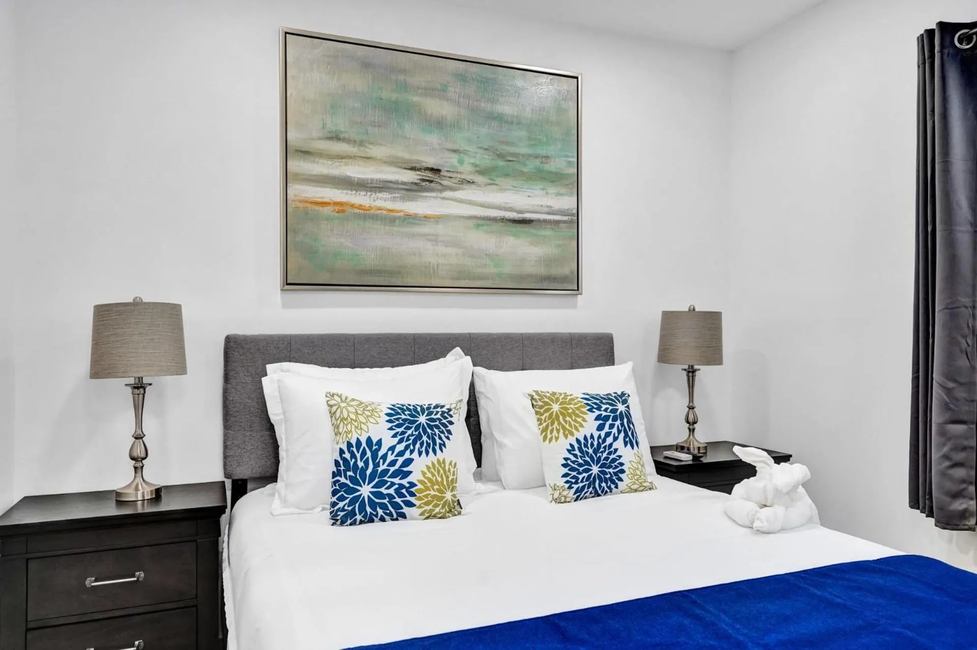 Other, Bed in Fillmore Suits