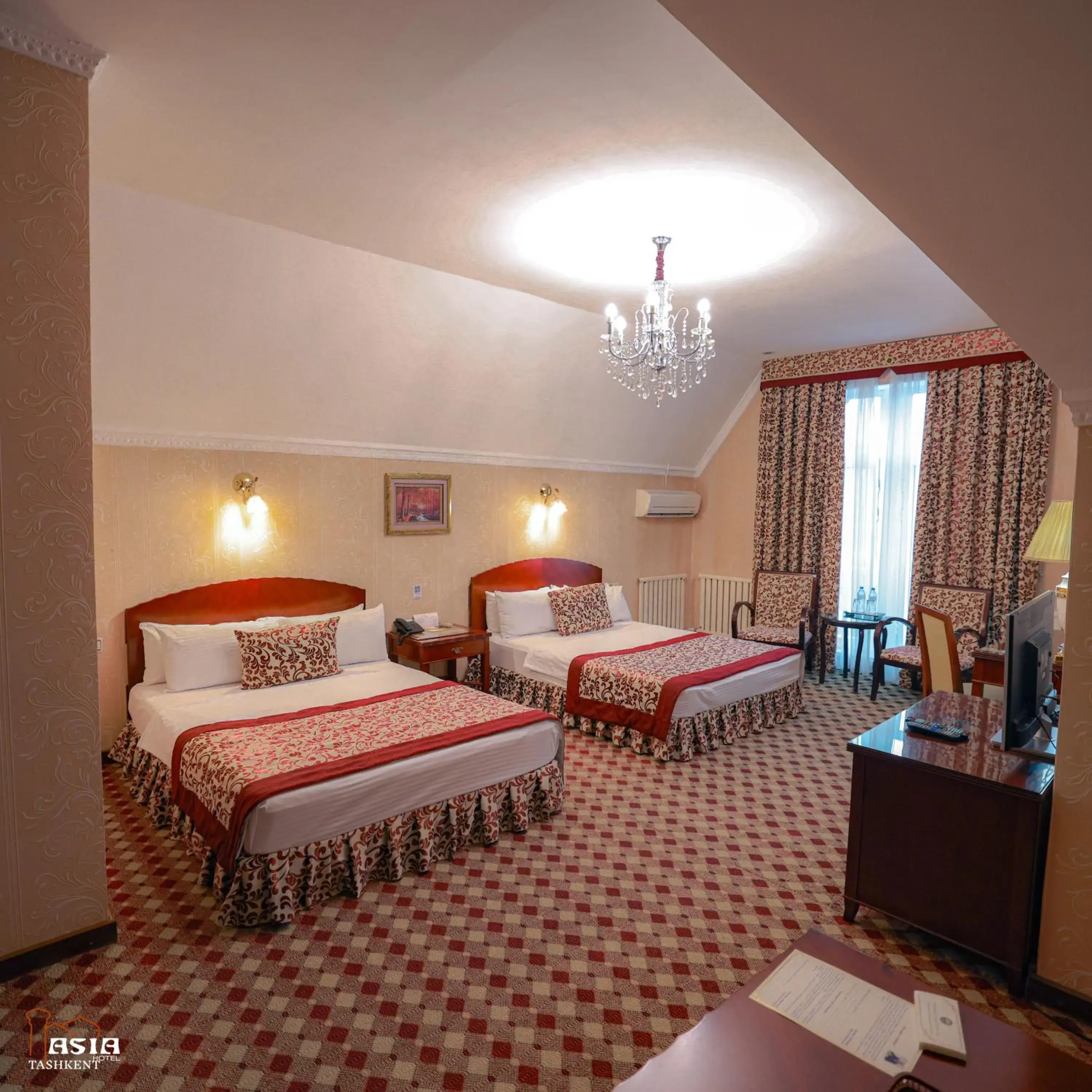 Deluxe Double or Twin Room - single occupancy in Asia Tashkent Hotel Deluxe Double or Twin Room - single occupancy in Asia Tashkent Hotel