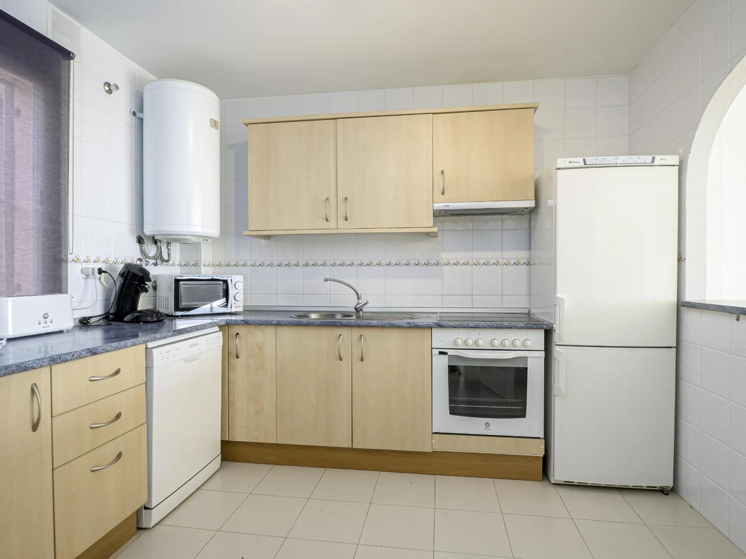 Kitchen or kitchenette in 2308- 2bedrooms apt with stunning sea view-terrace