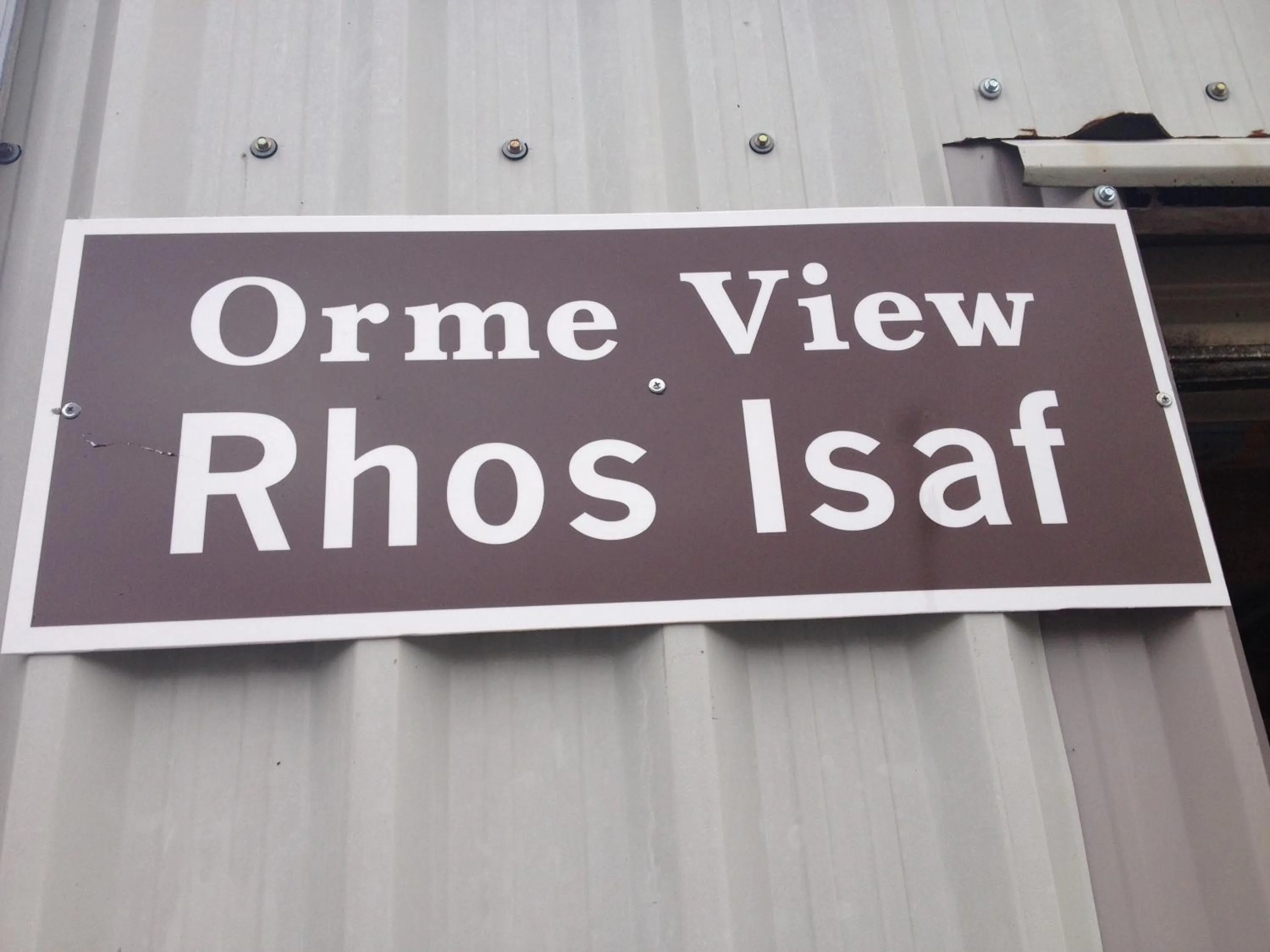 Logo/Certificate/Sign in Orme View Lodges