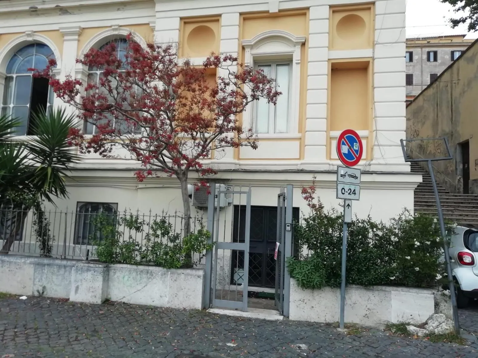 Property building in Marilyn's House 2