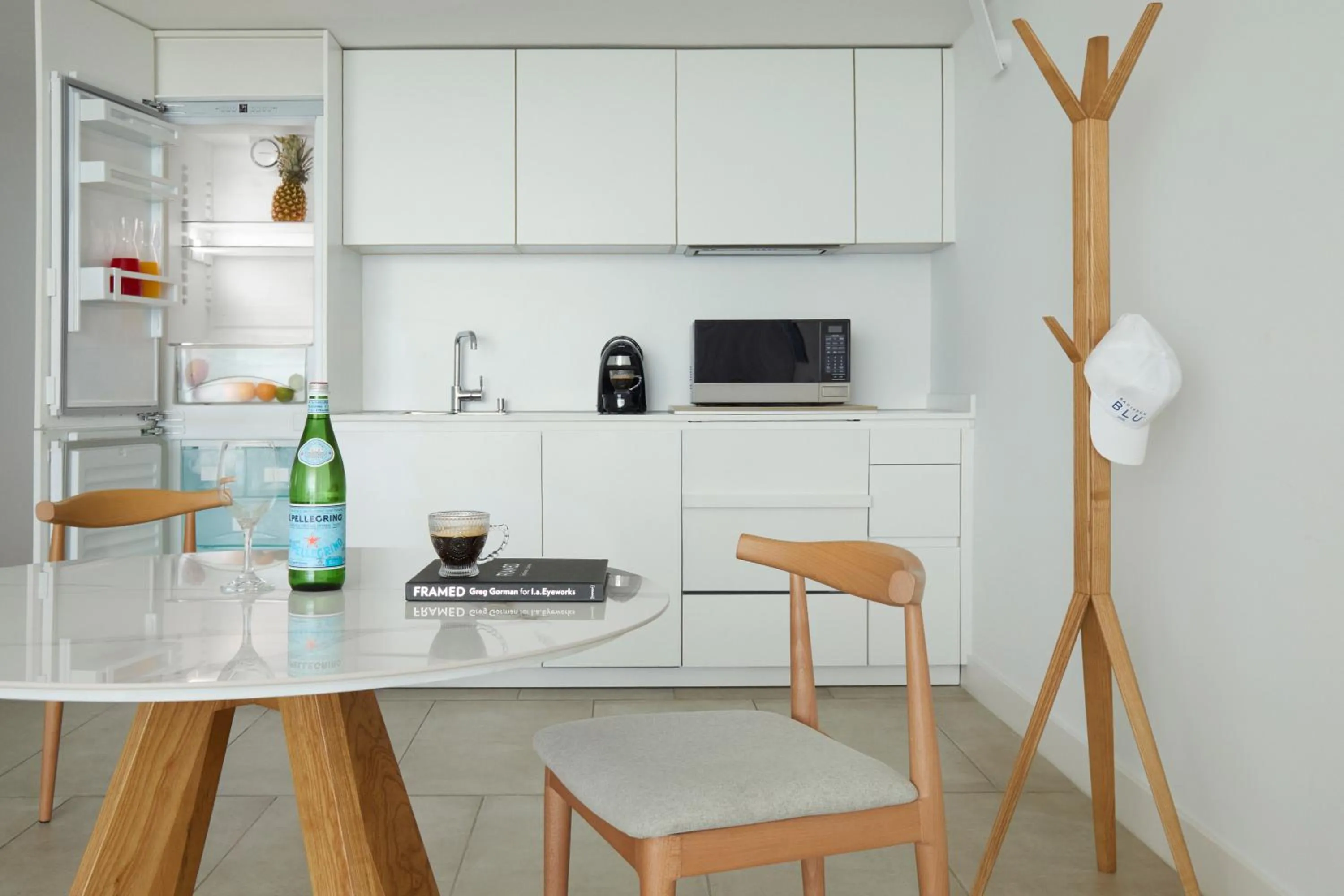 kitchen in Radisson Blu Aruba