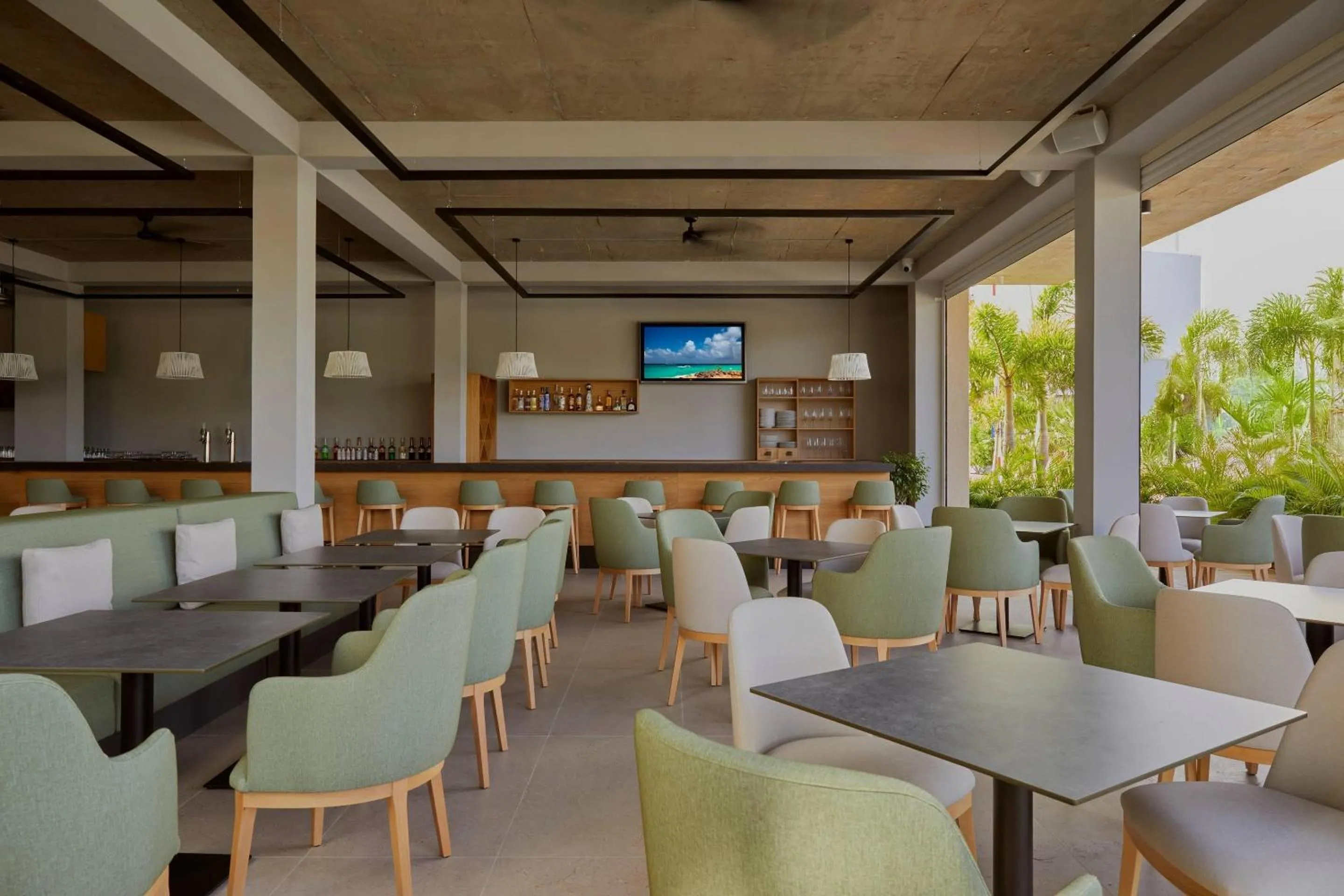 Restaurant/places to eat in Radisson Blu Aruba