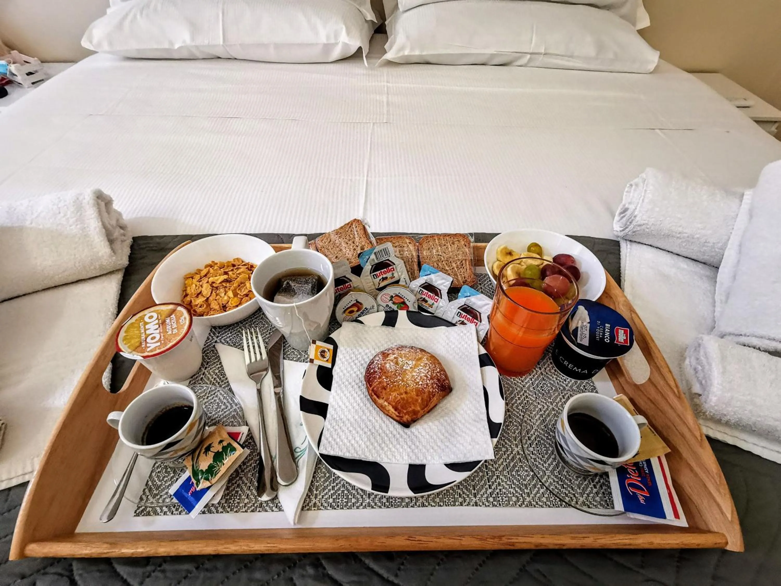 Bed in DUOMO 152 NAPOLI