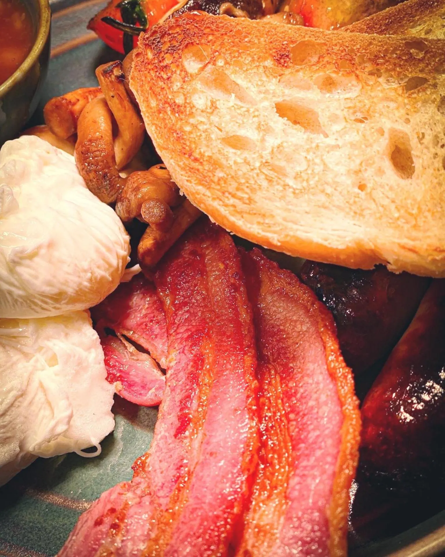 Food and drinks in The Crown Inn at Benson