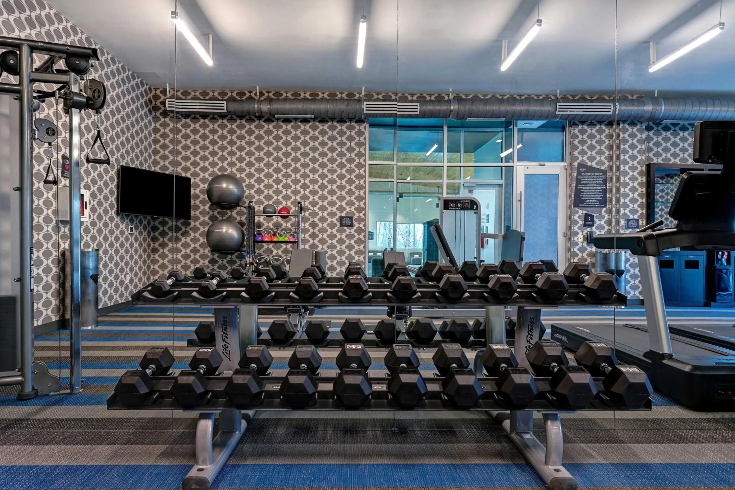 Area and facilities in Aloft Mooresville