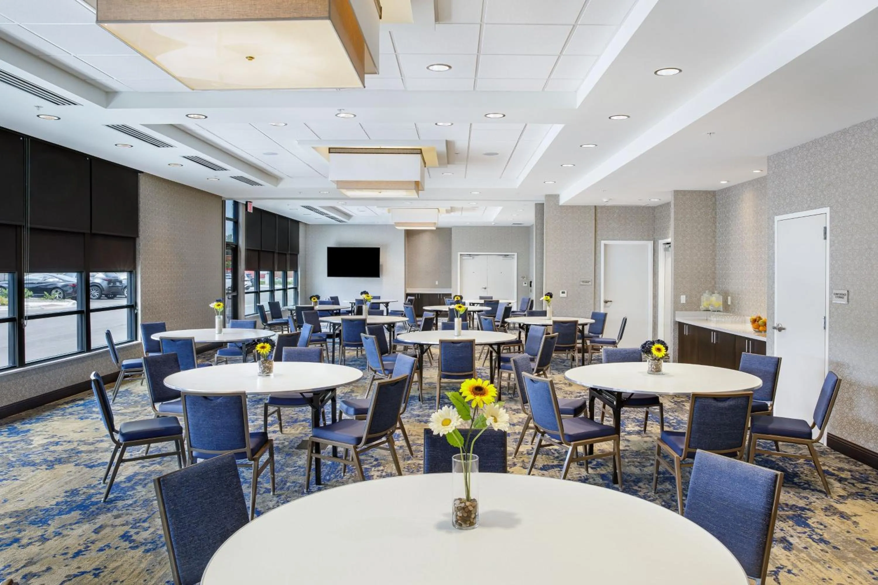 Meeting/conference room in SpringHill Suites by Marriott Topeka Southwest