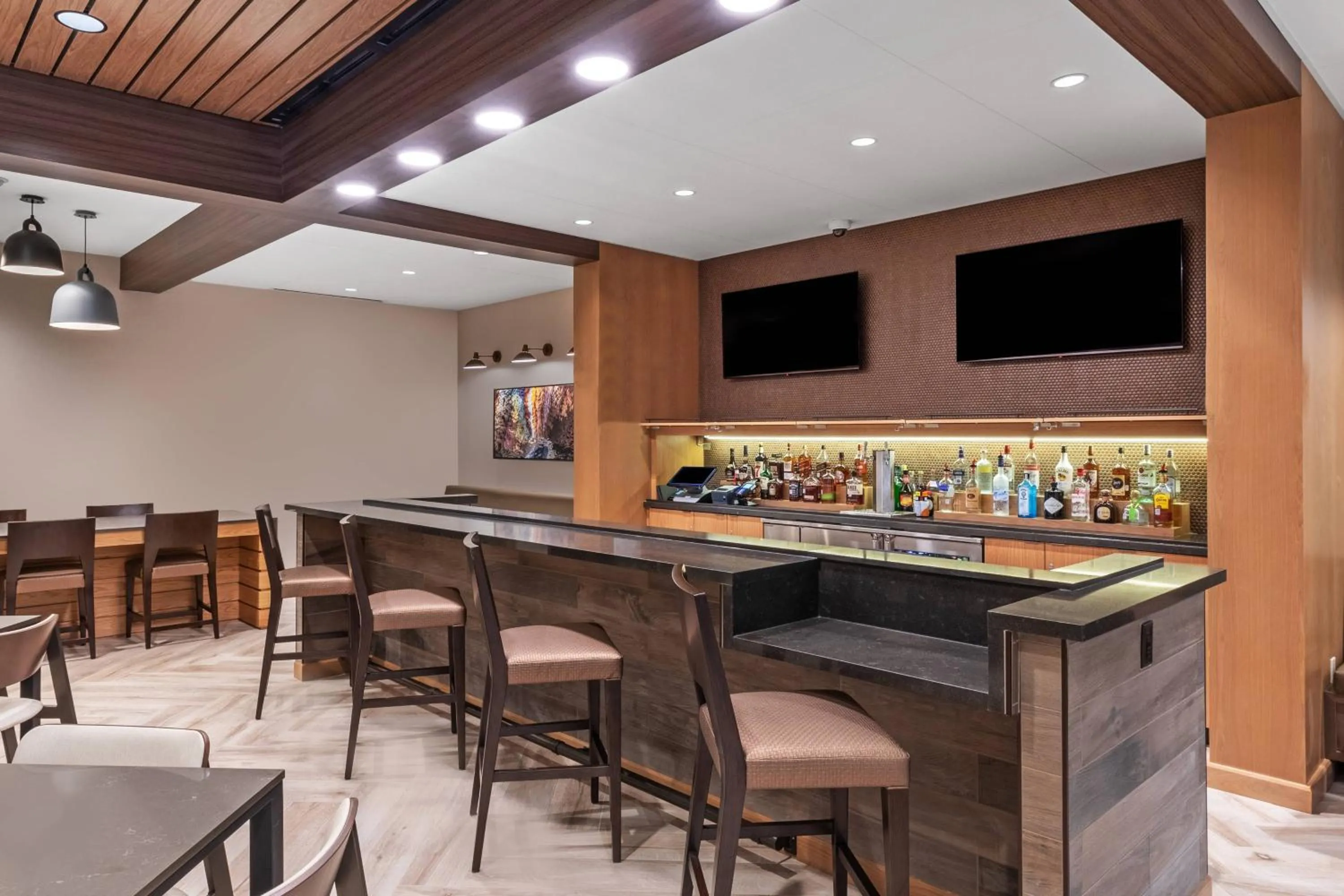 Lounge or bar in Fairfield Inn & Suites Houston Memorial City Area