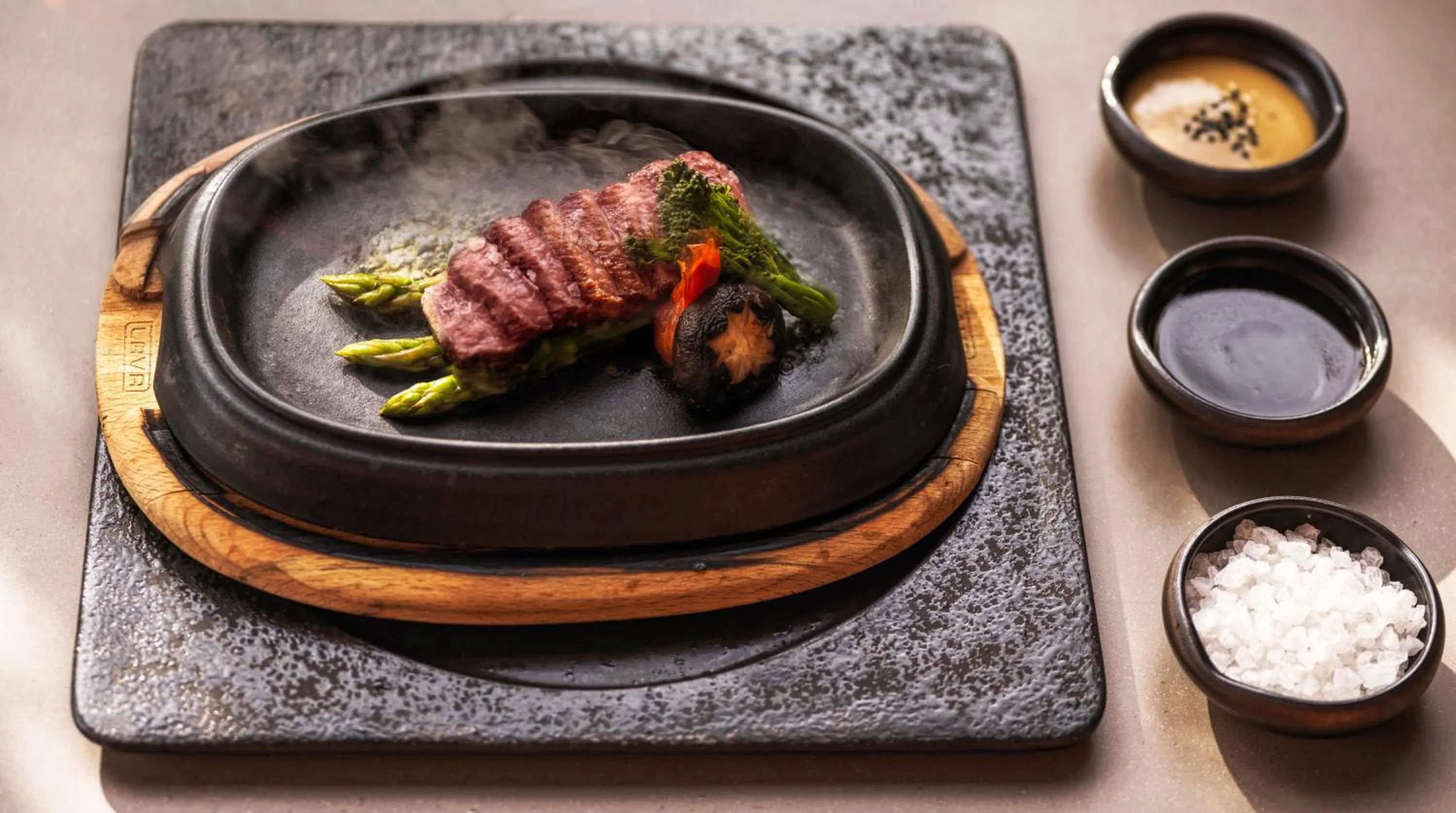 Food in The Ritz-Carlton Maldives, Fari Islands