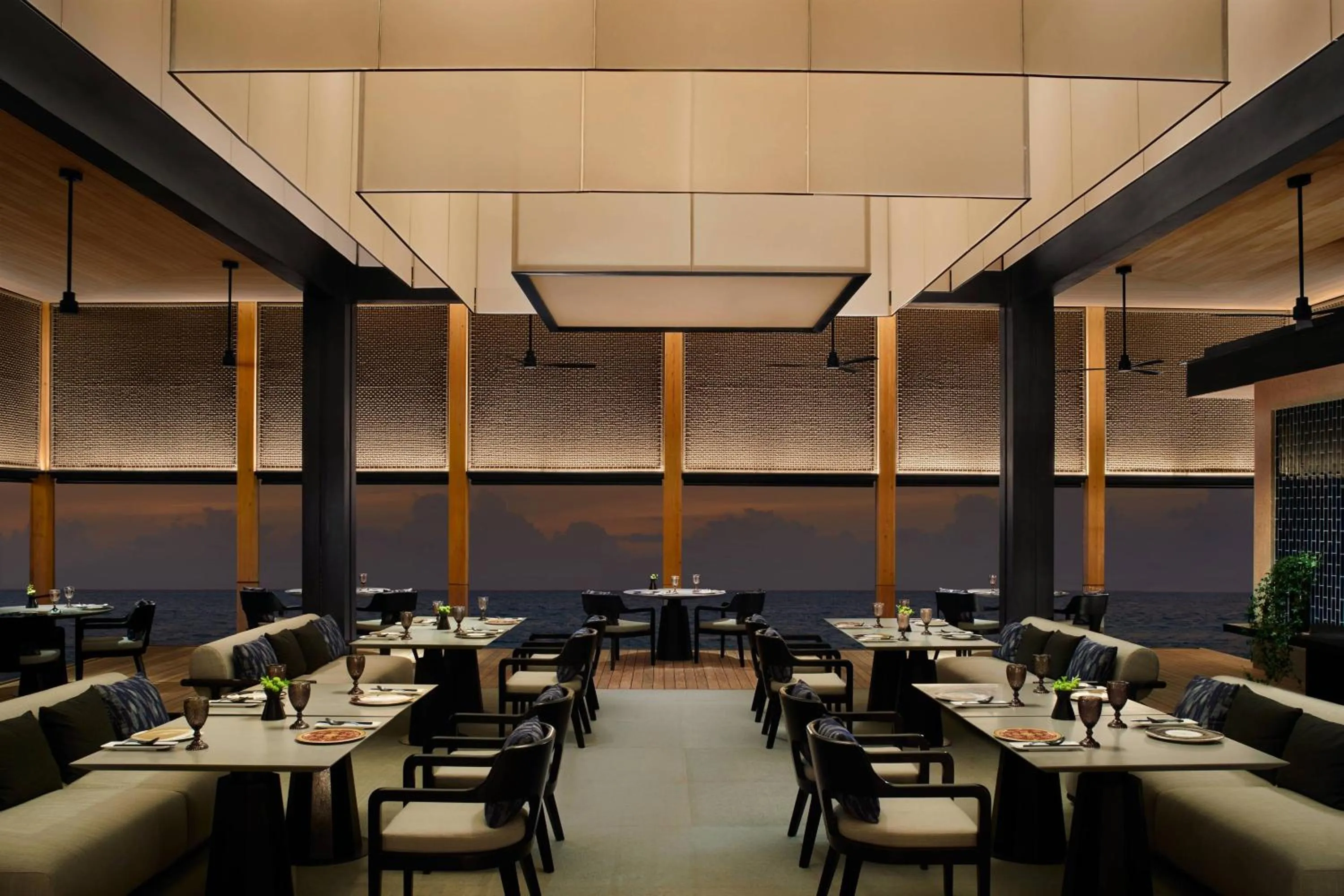 Restaurant/places to eat in The Ritz-Carlton Maldives, Fari Islands