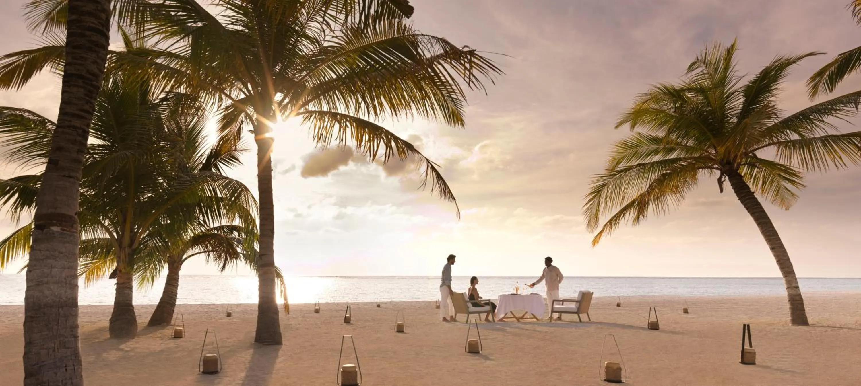 Sunset in The Ritz-Carlton Maldives, Fari Islands