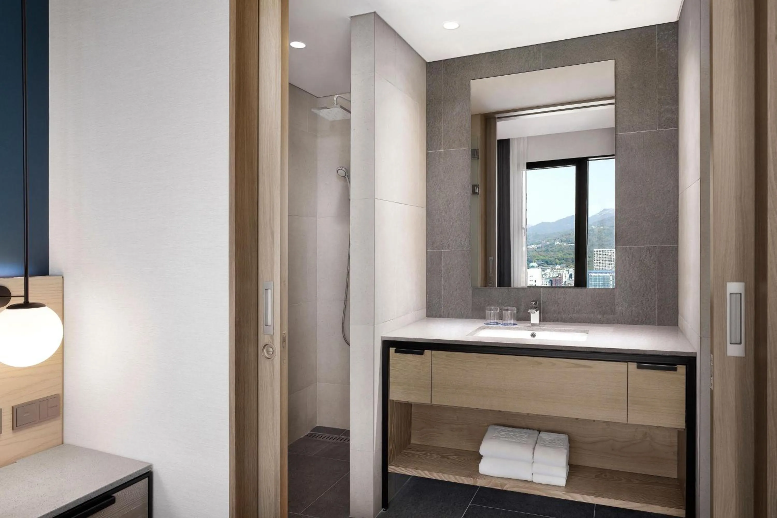 Bathroom, Bed in Four Points by Sheraton Josun, Seoul Myeongdong