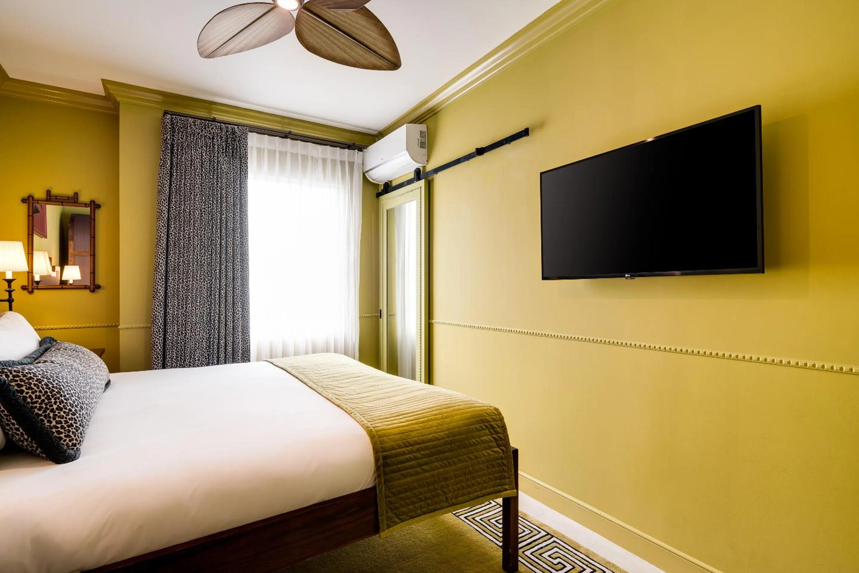 Bedroom, Bed in Esme Miami Beach