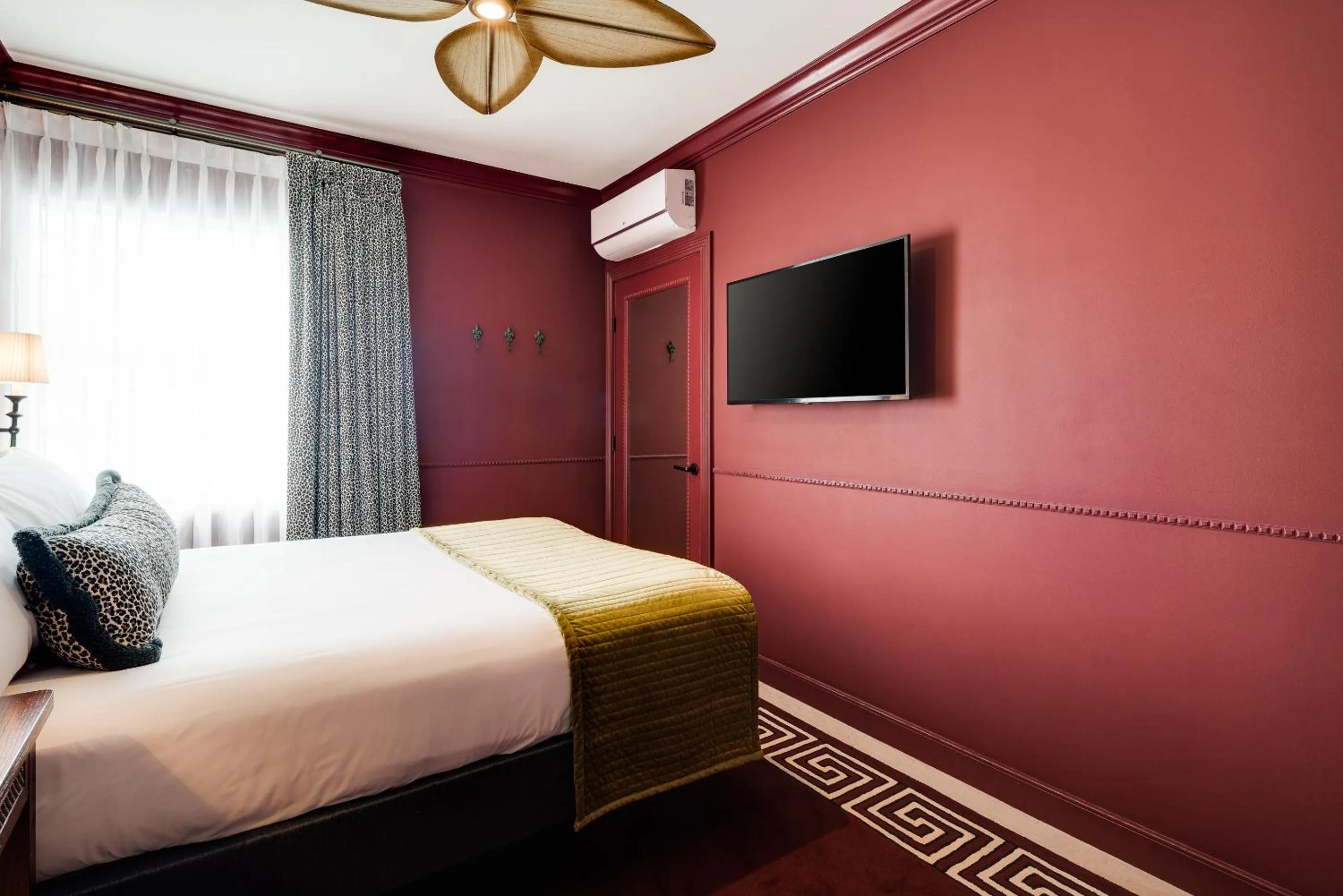 Bed in Esme Miami Beach