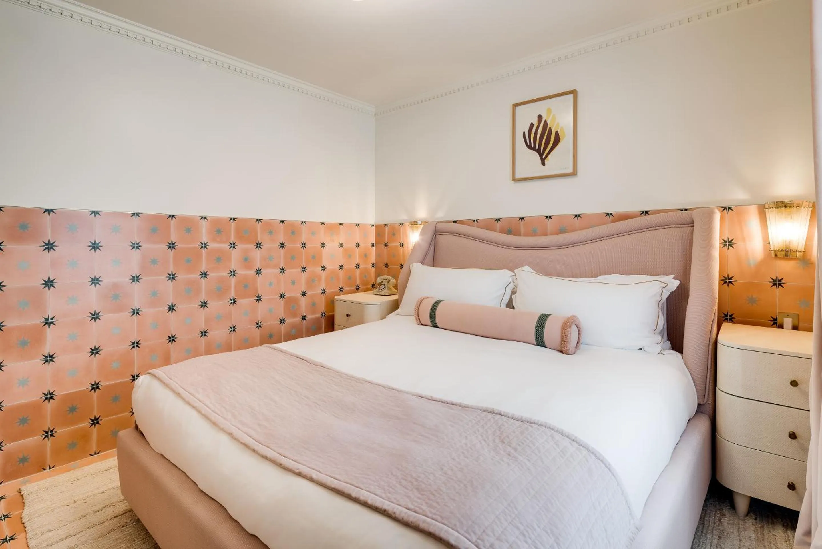 Bed in Esme Miami Beach