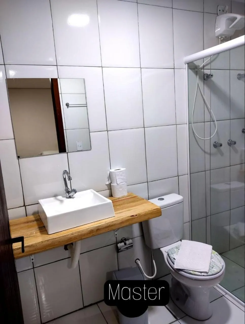 Shower in ANC BOSQUE - 4min do Parque Capivari