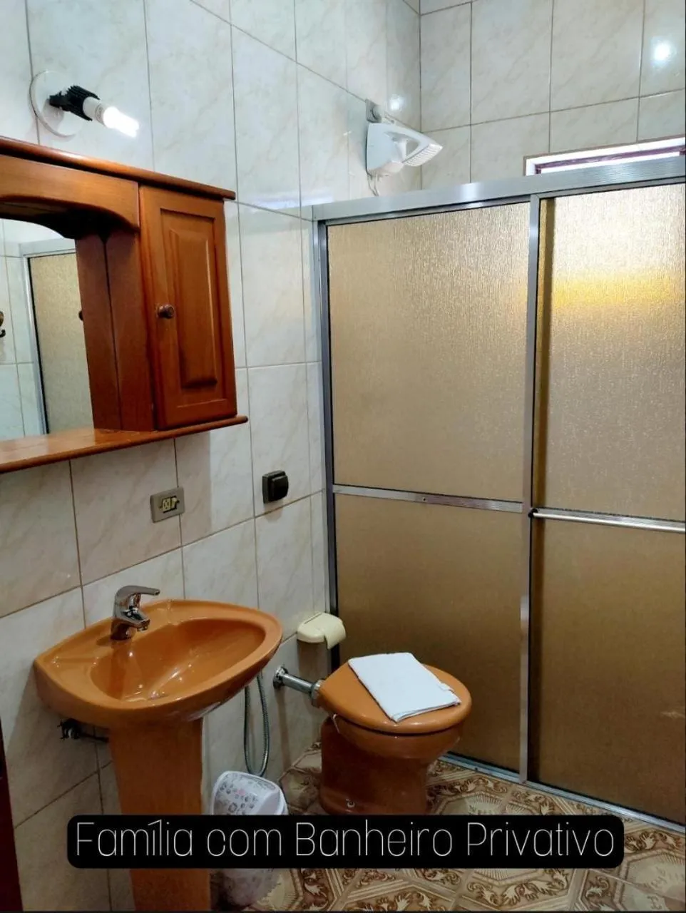 Shower in ANC BOSQUE - 4min do Parque Capivari