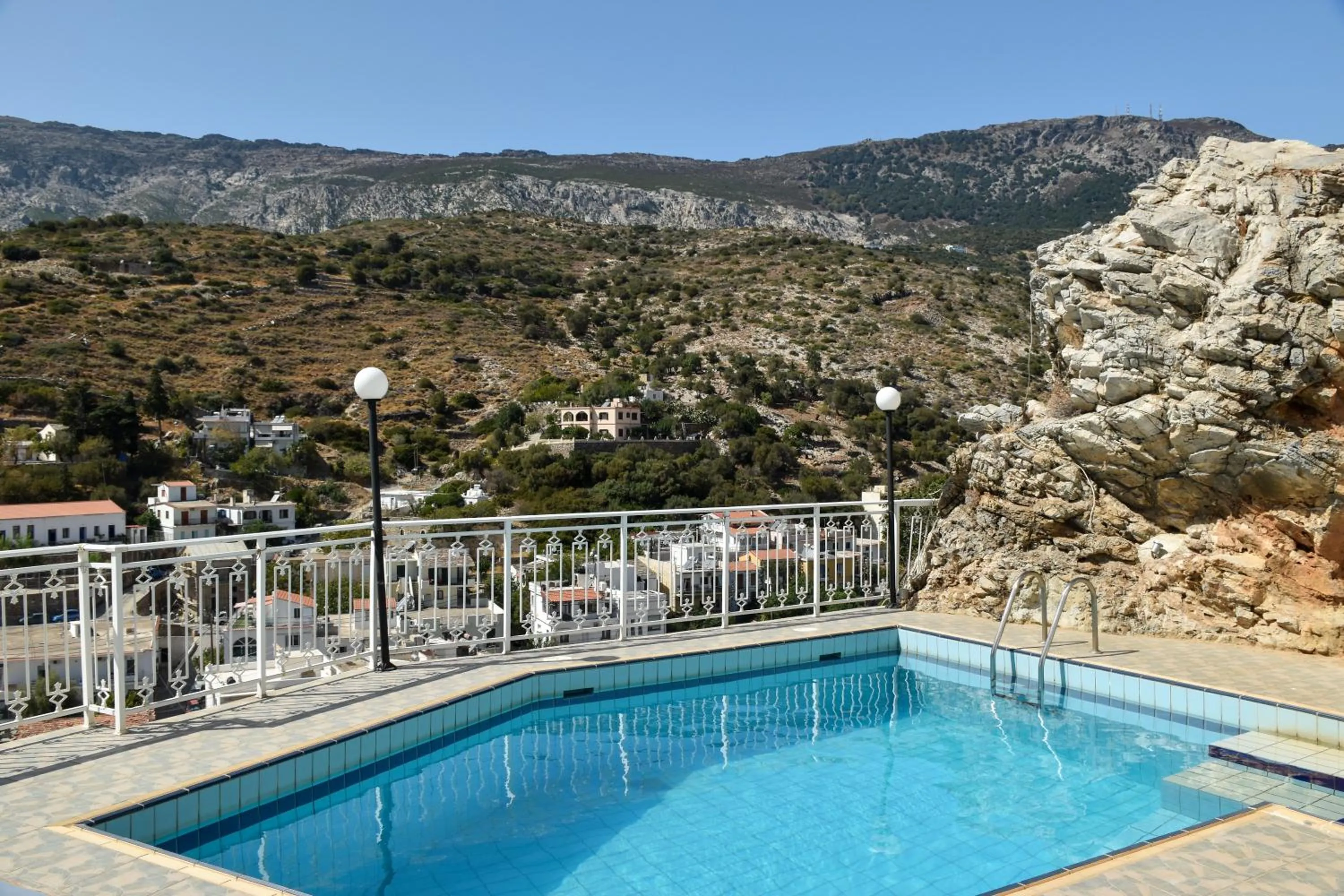 Natural landscape in Κastro Ηotel