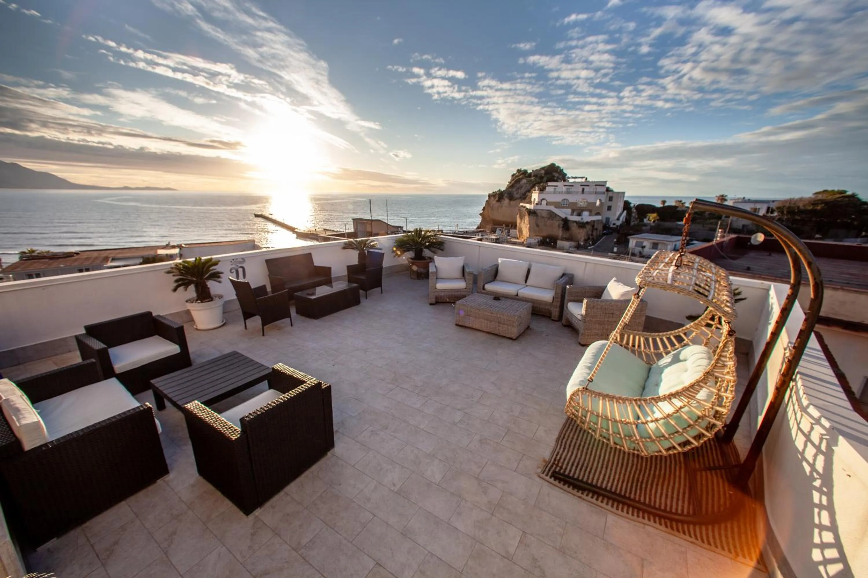 Sea view in Naro Suites and Rooms