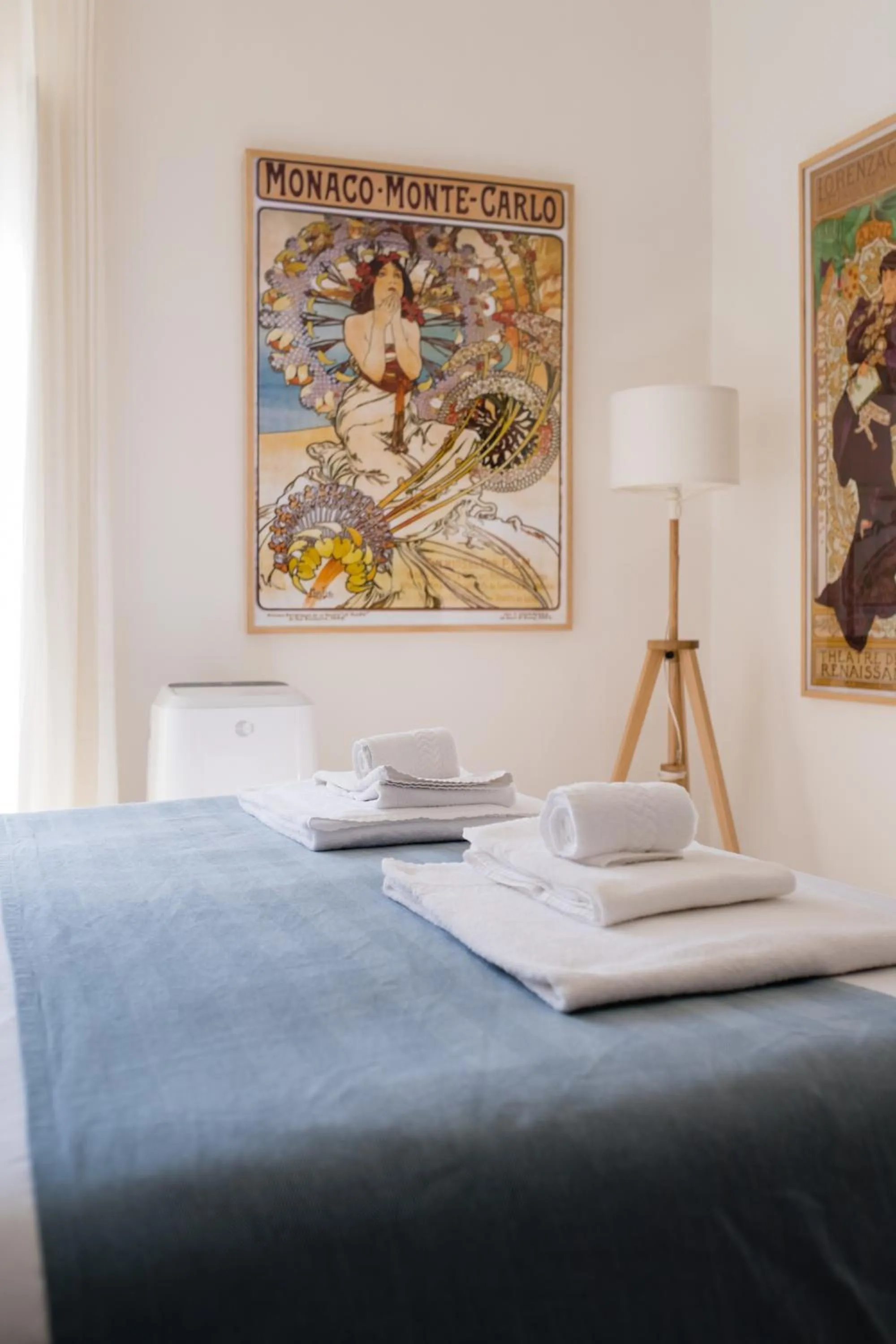 View (from property/room), Bed in Naro Suites and Rooms