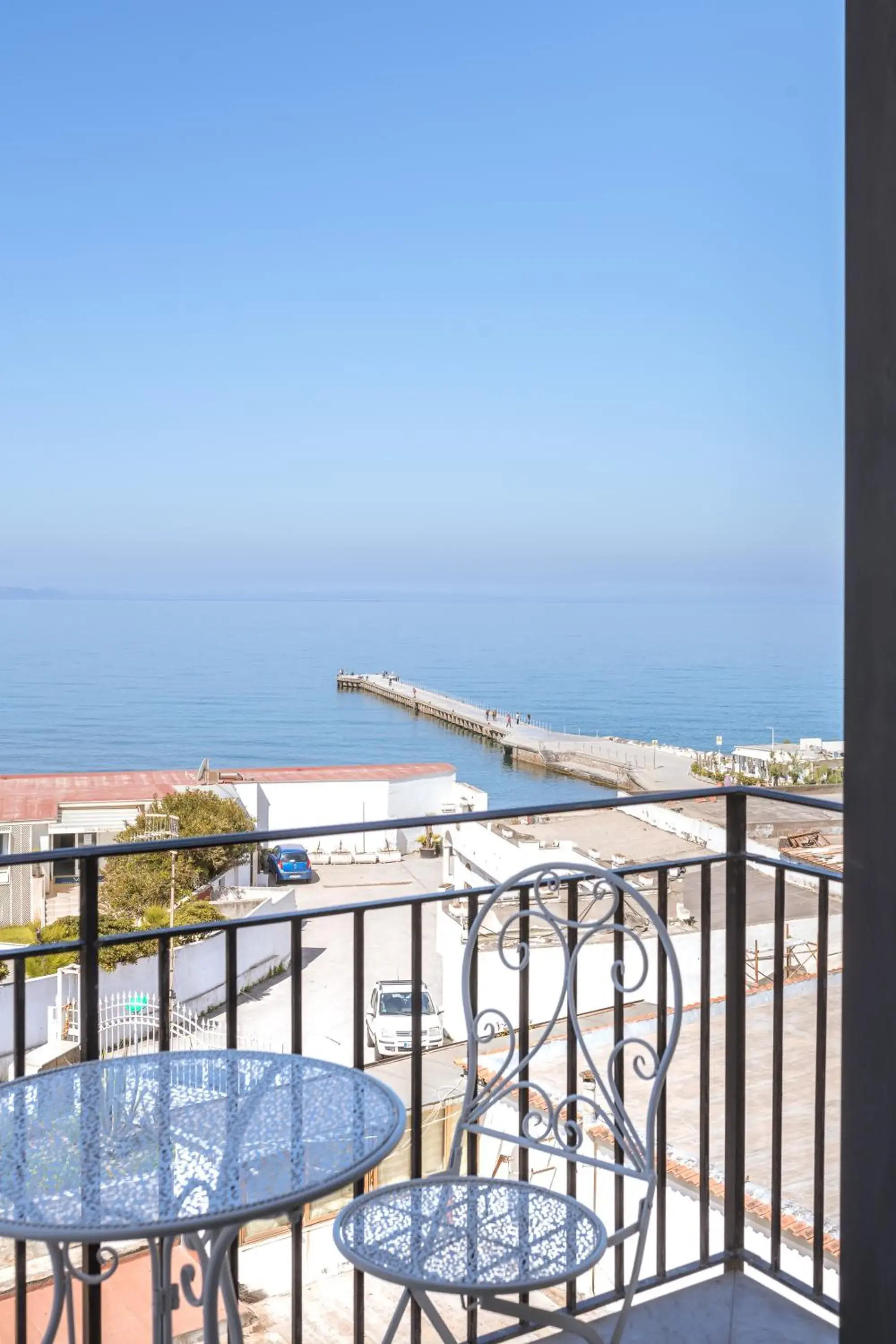 Junior Suite with Sea View in Naro Suites and Rooms Junior Suite with Sea View in Naro Suites and Rooms