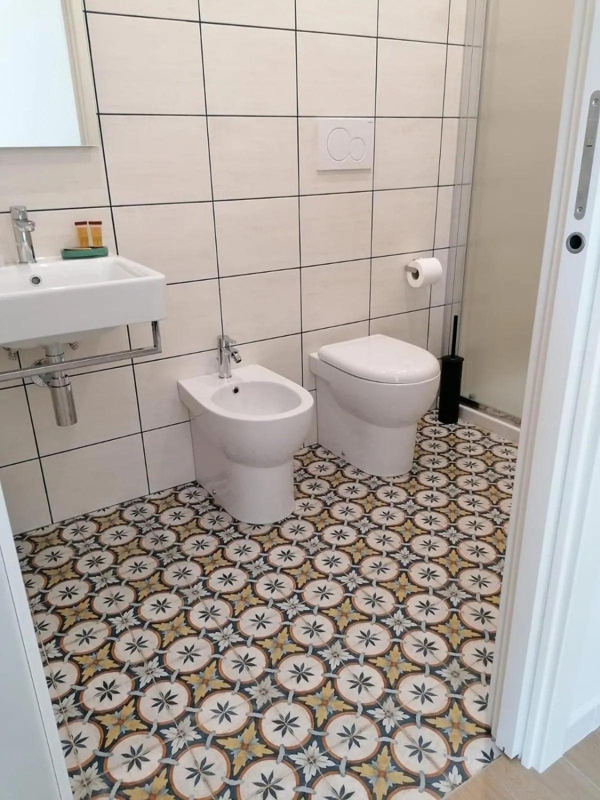 Bathroom in Affittacamere Come a Casa