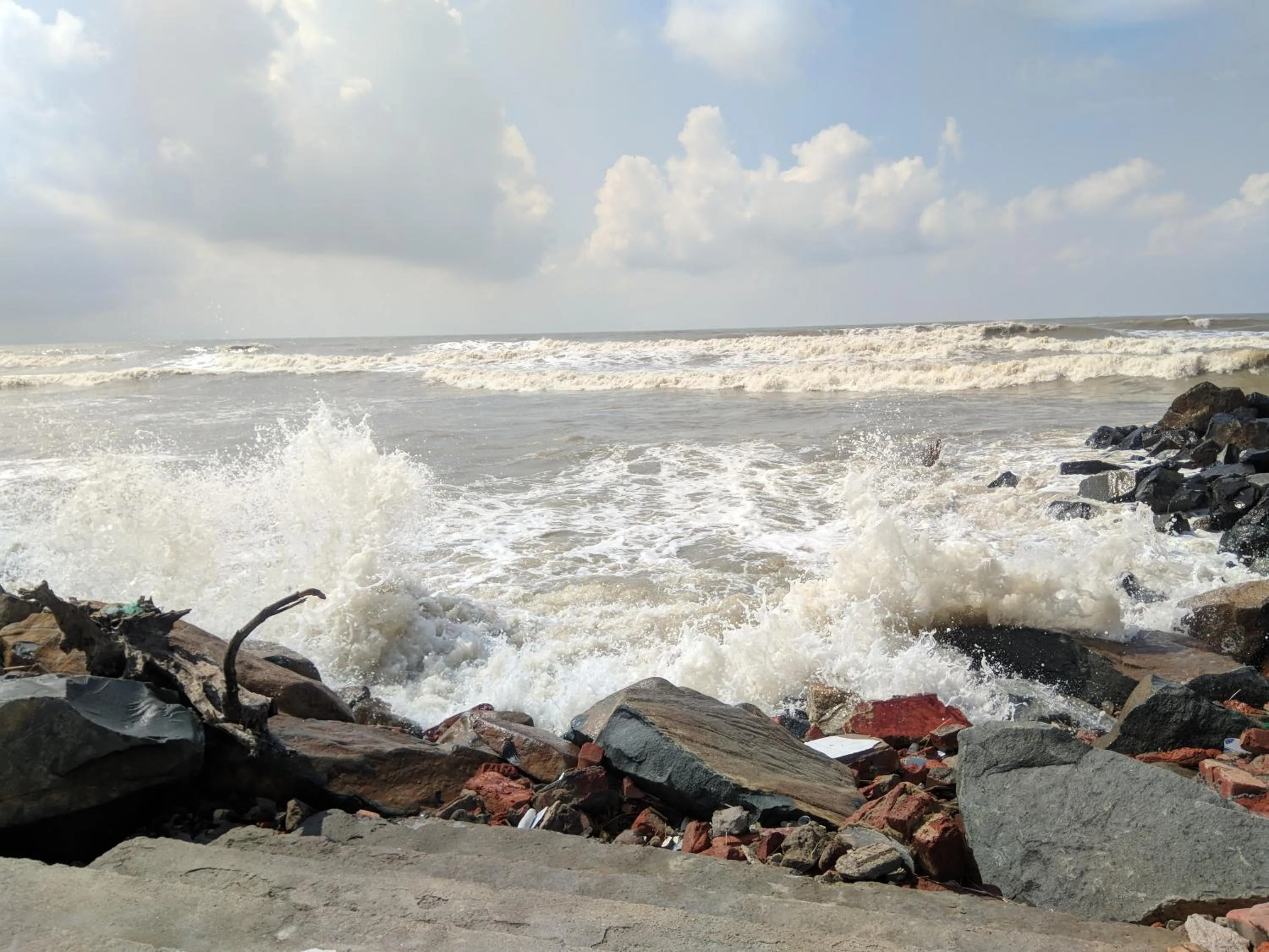 Day in Resort Garden Retreat Seaview