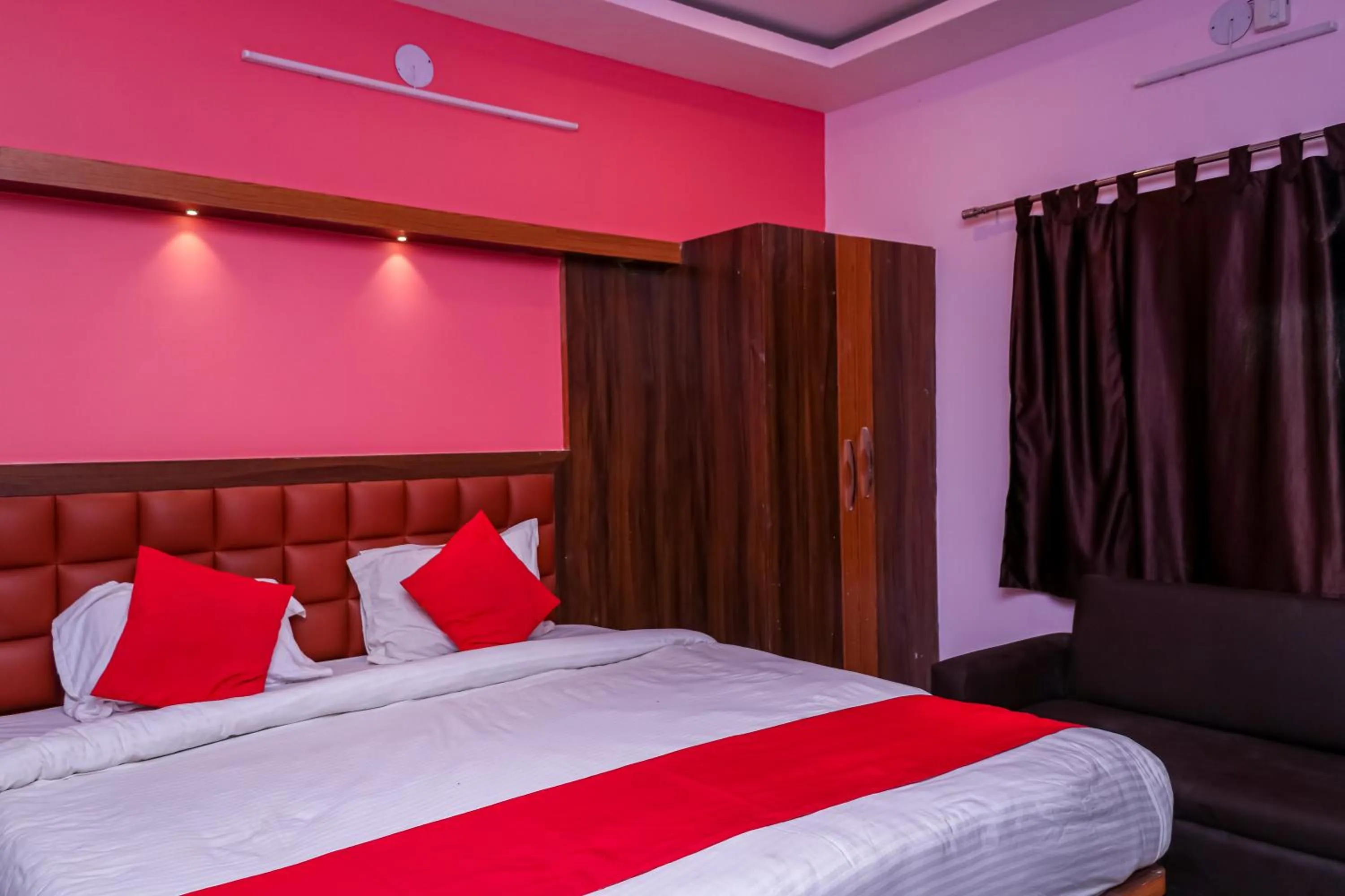 Bedroom in Resort Garden Retreat Seaview